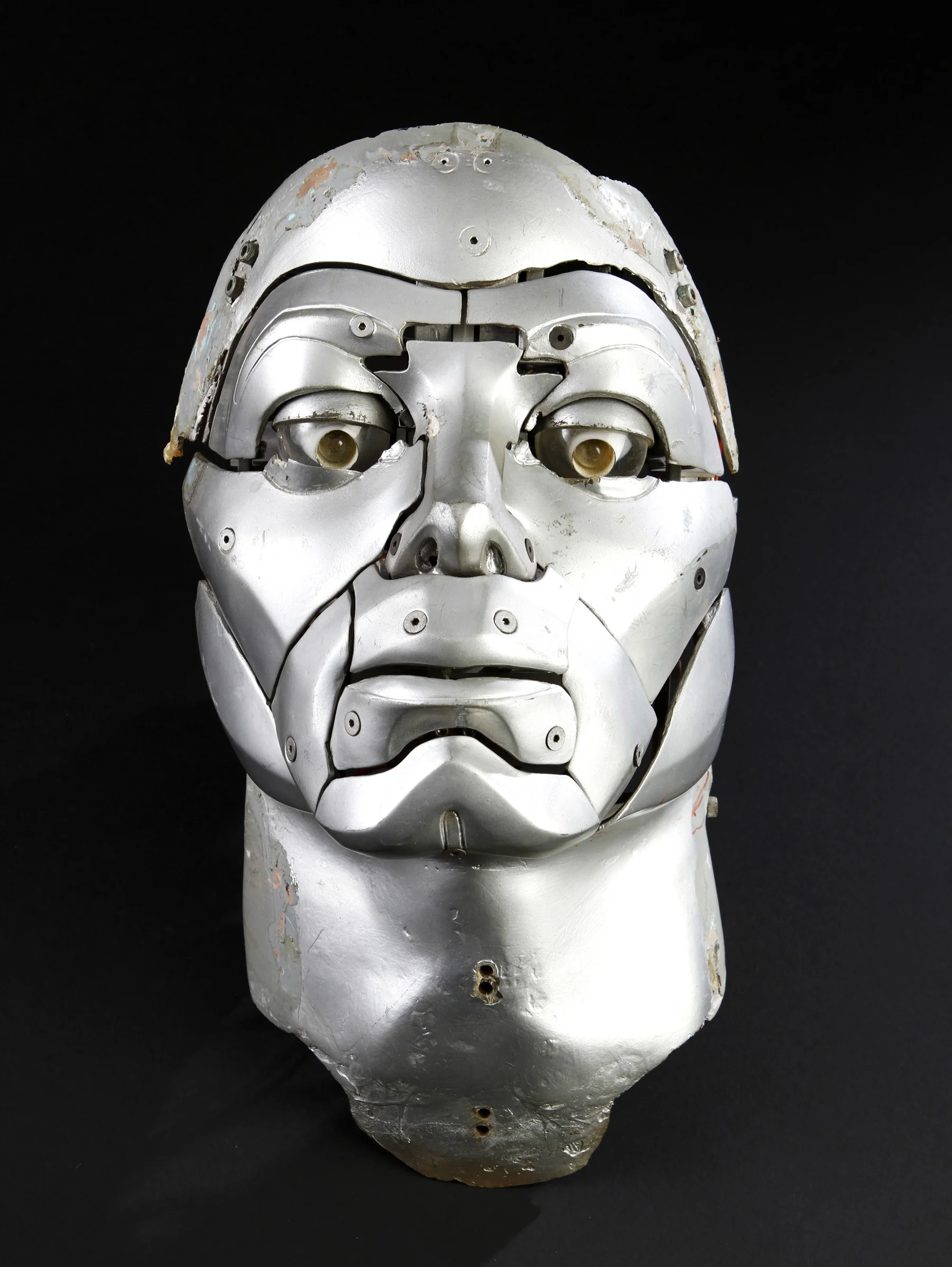 AuctionLot72-Prototype Michael Jackson Robotic Transformation Face-Moonwalker.jpeg