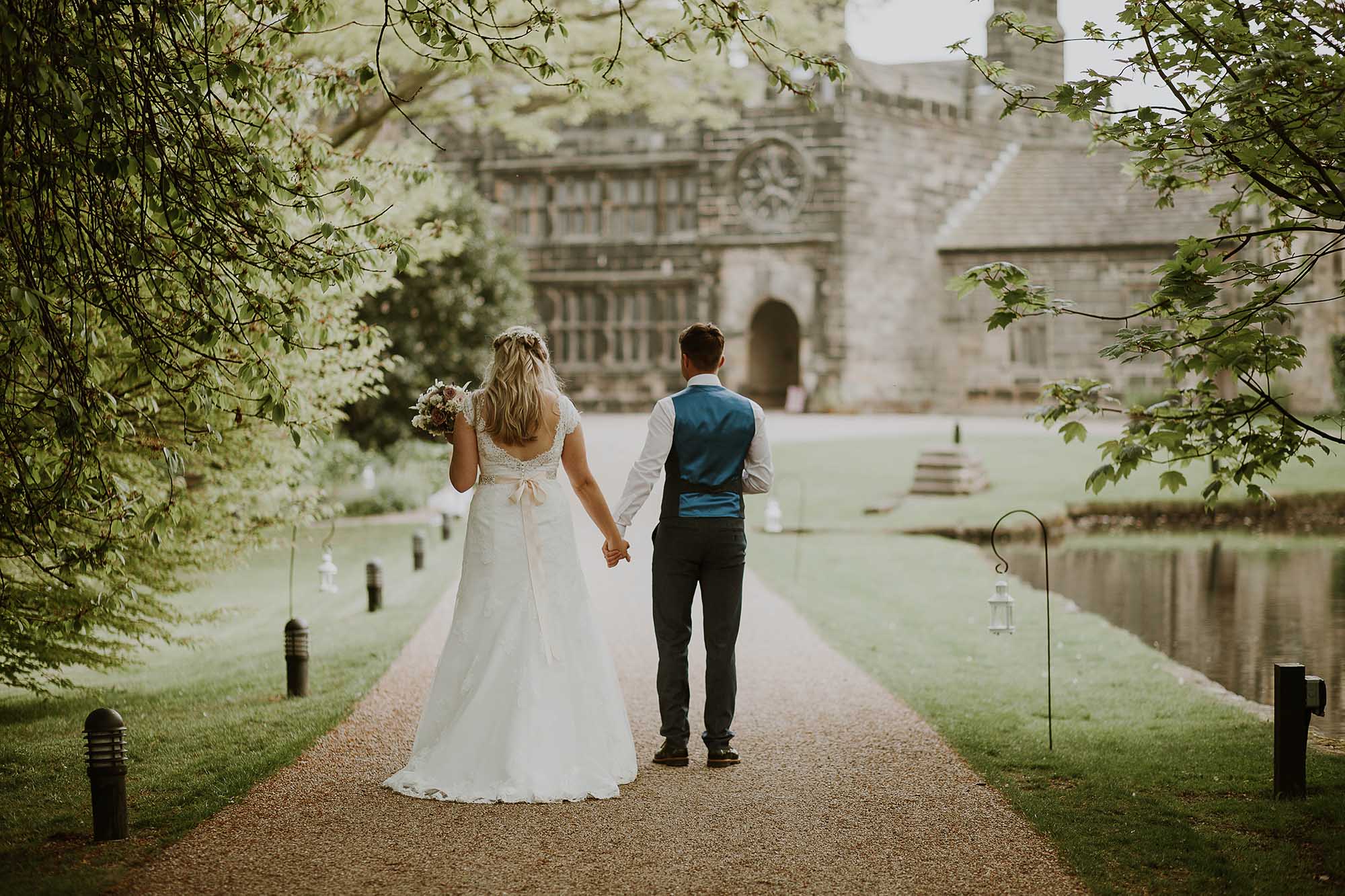 East Riddlesden Hall wedding photograph