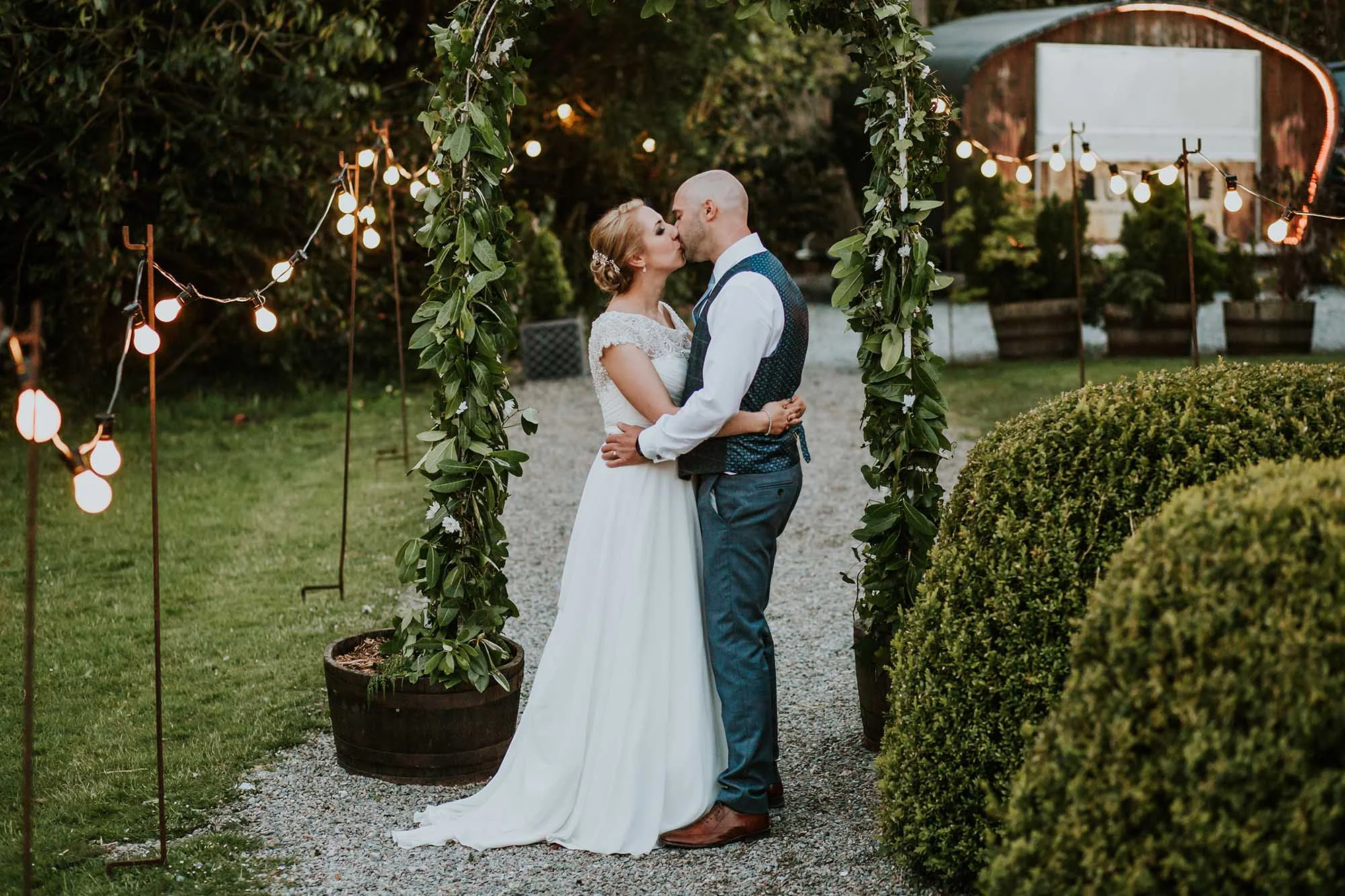 tros yr afon wedding photographer