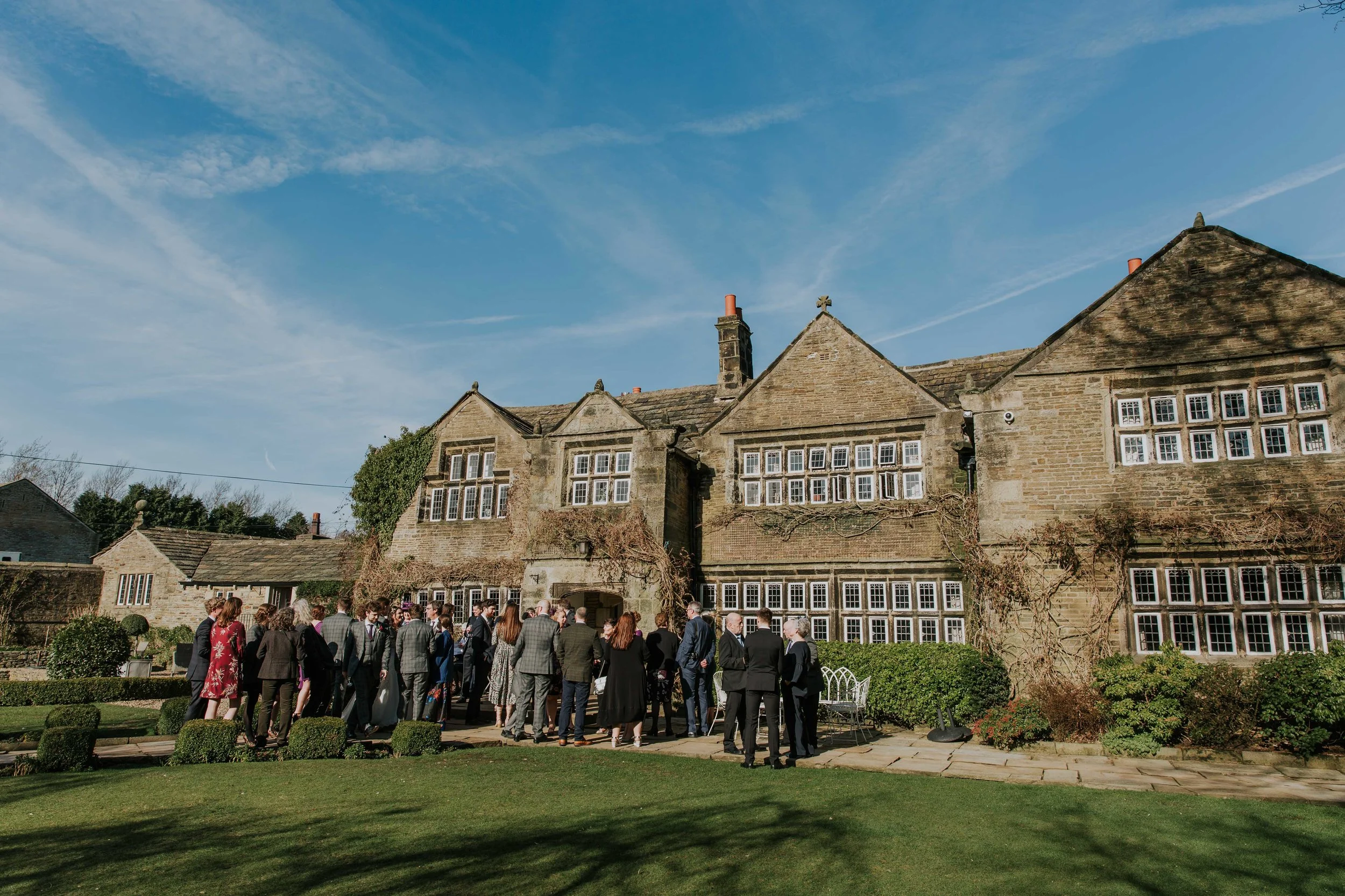 Holdsworth House Halifax Wedding (12).jpg