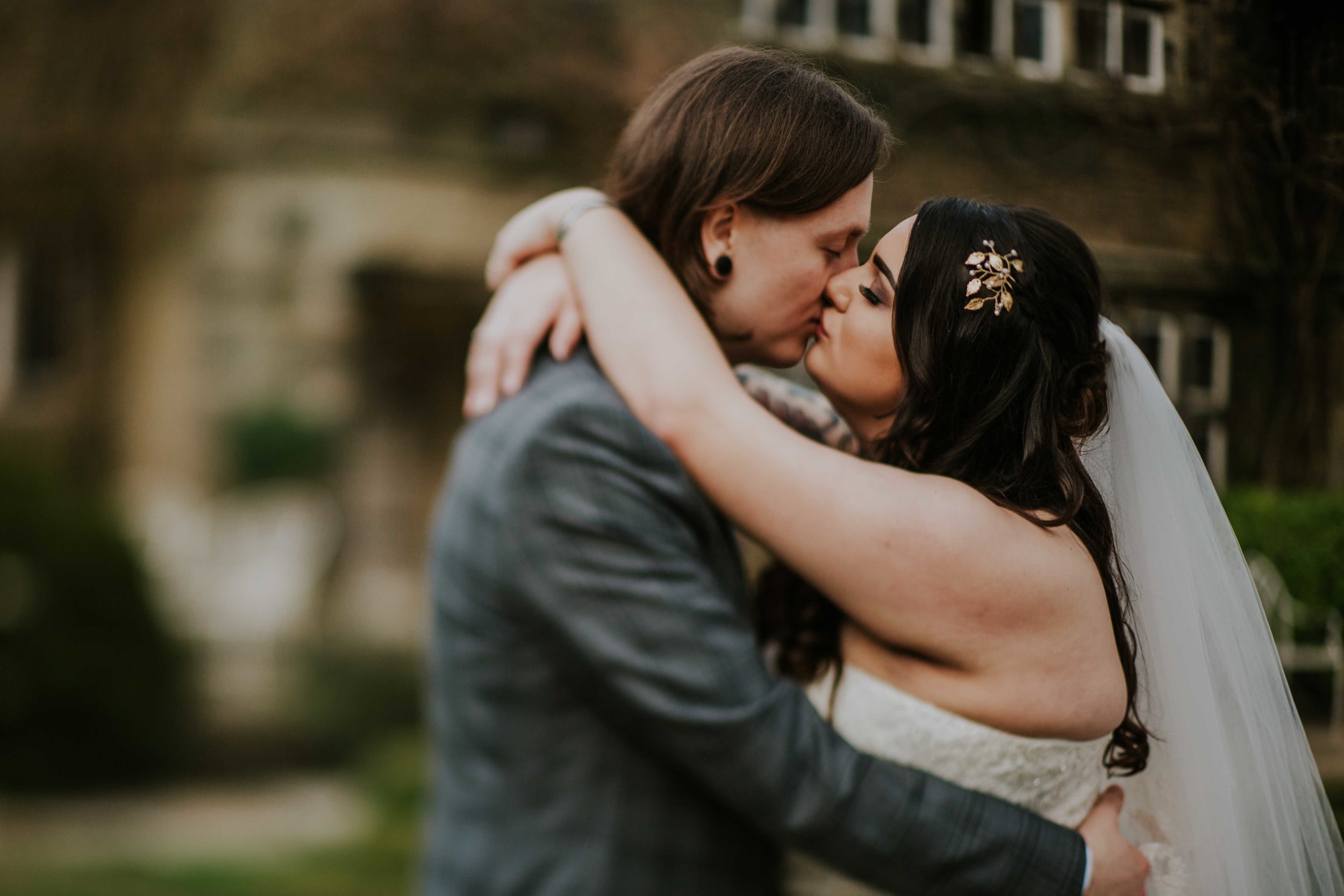 alternative wedding couple UK