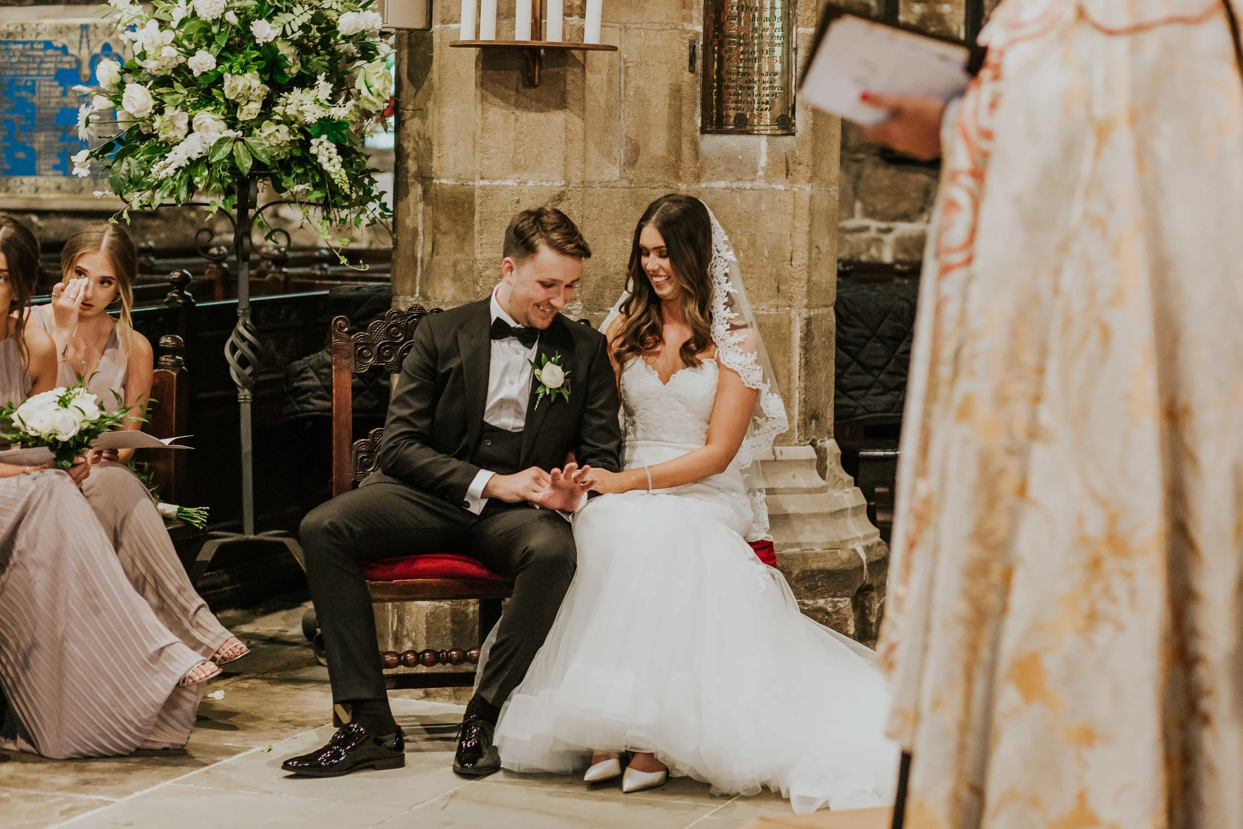The Fleece Countryside Inn Wedding-Maddie Farris Photography