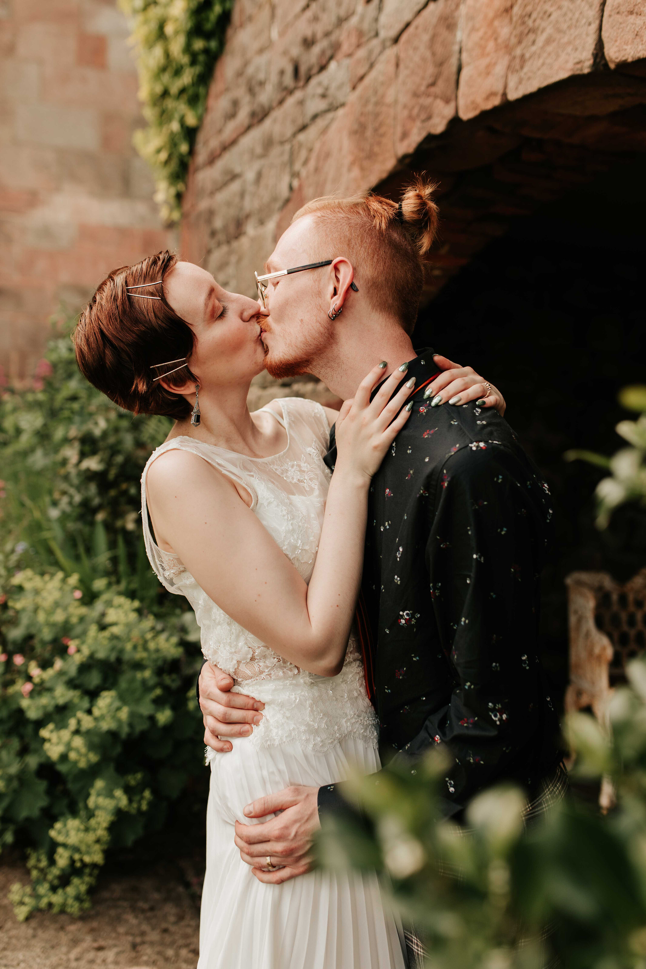 THE ASHES BARN WEDDING (27).jpg