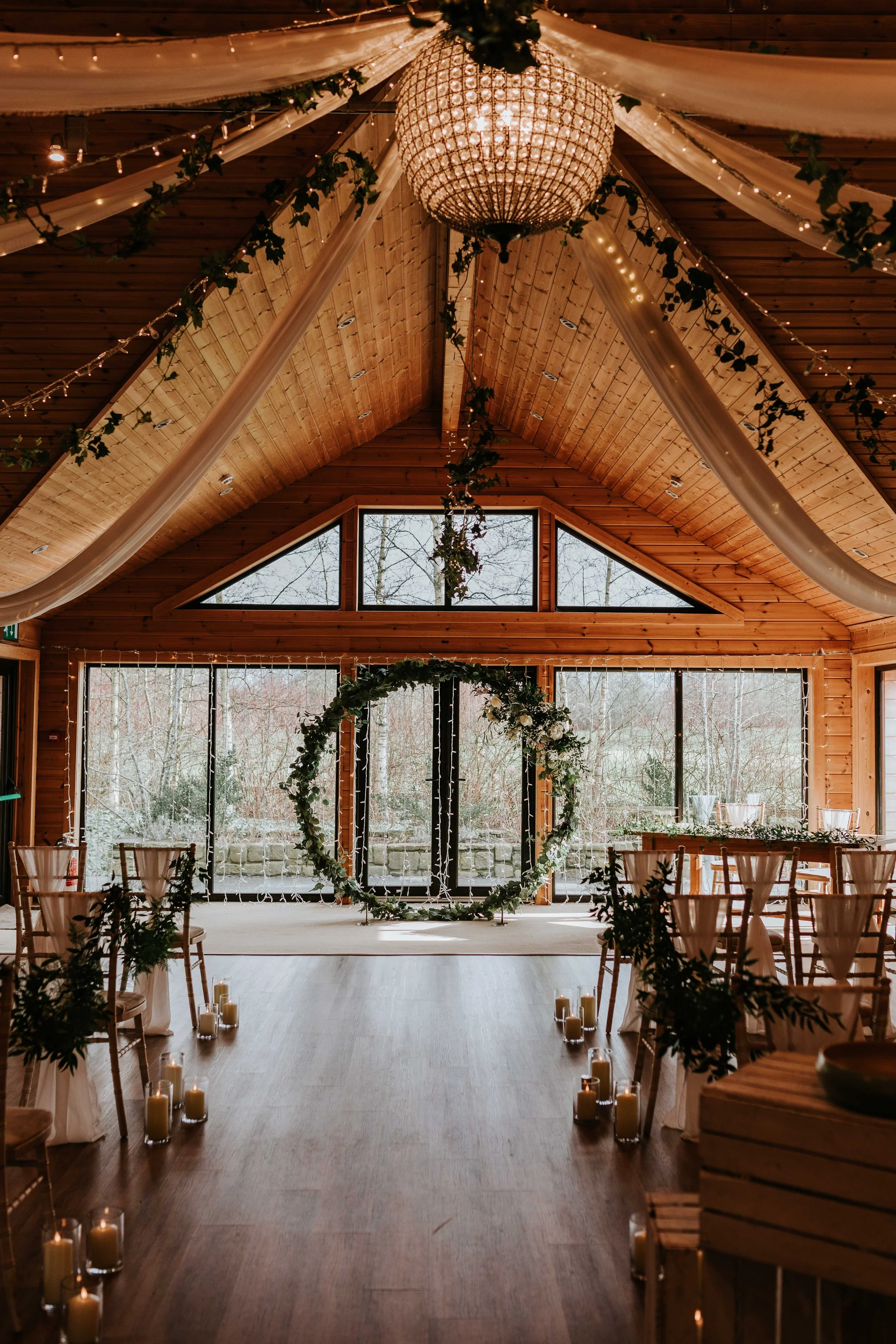STYAL LODGE WINTER WEDDING  (14).JPG