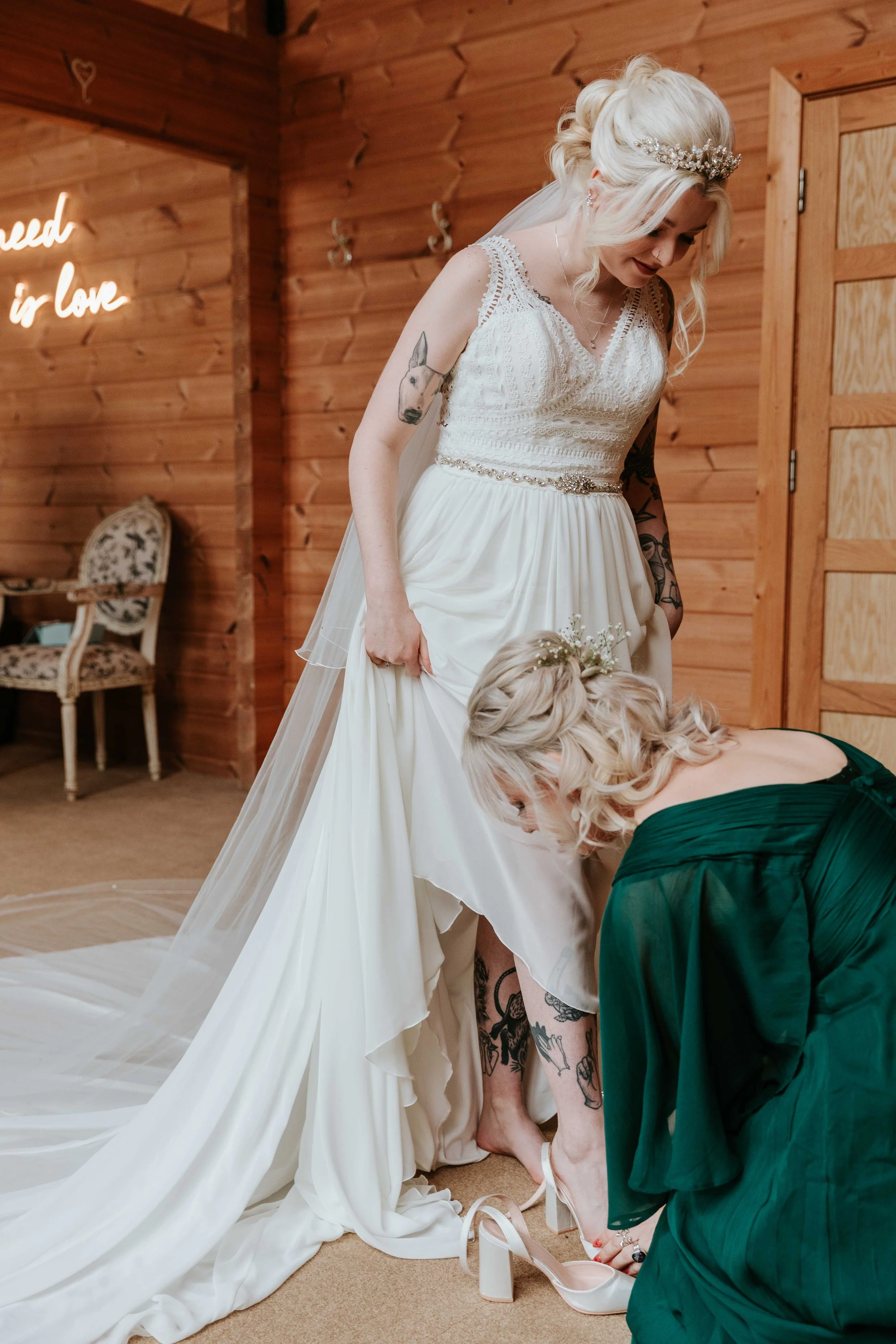 STYAL LODGE WINTER WEDDING  (26).JPG