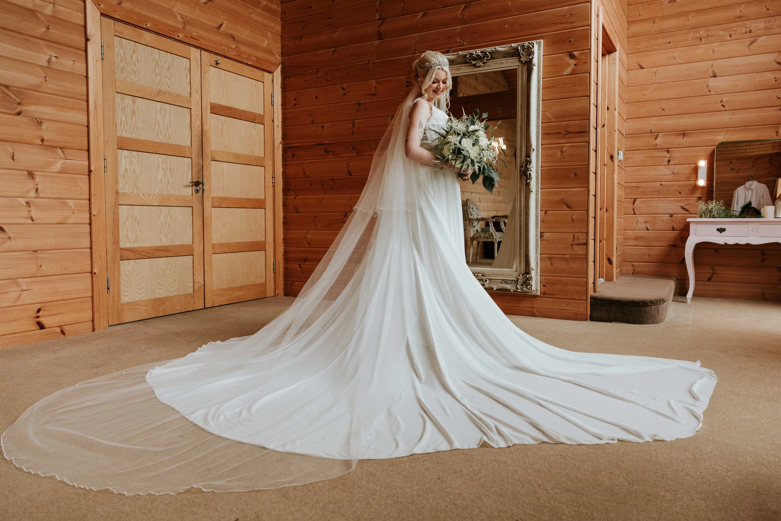 STYAL LODGE WINTER WEDDING  (29).JPG
