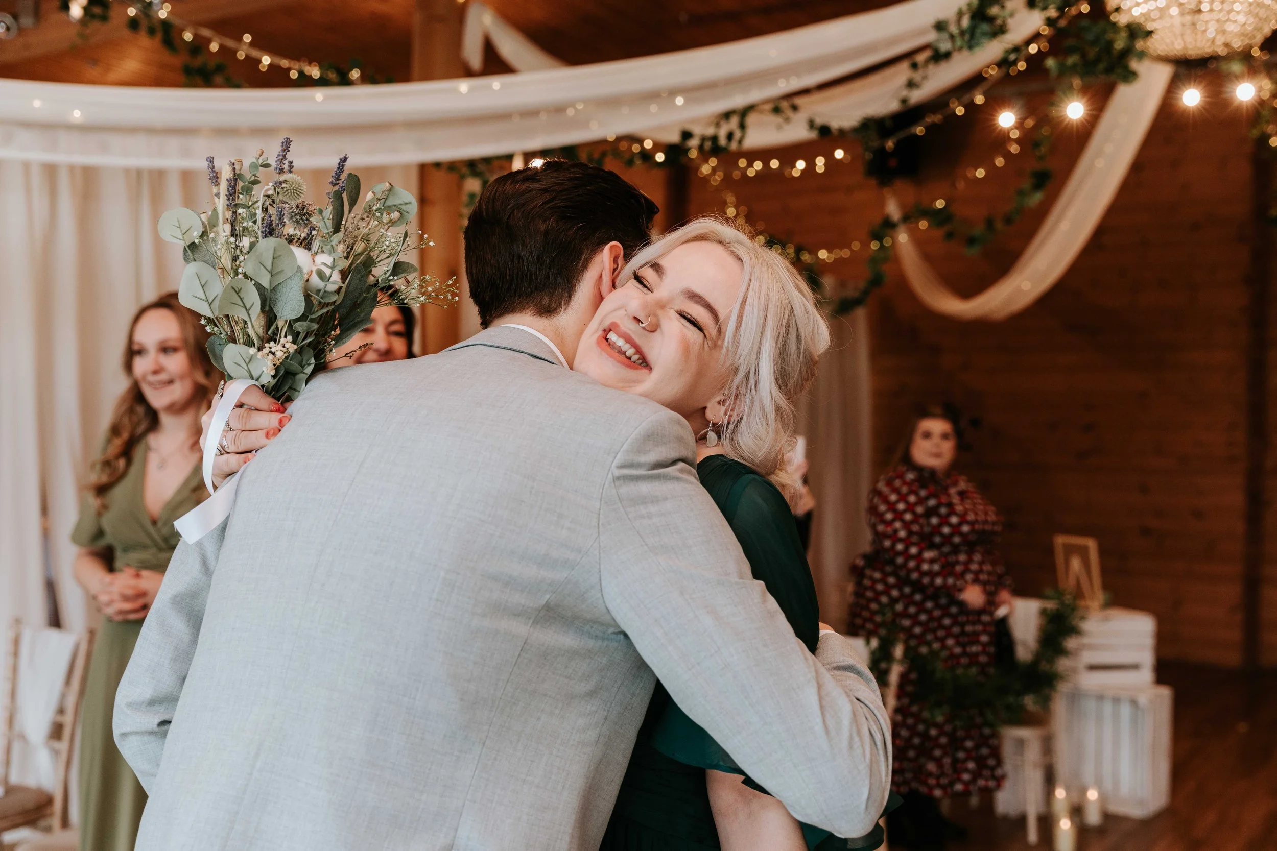 STYAL LODGE WINTER WEDDING  (38).JPG