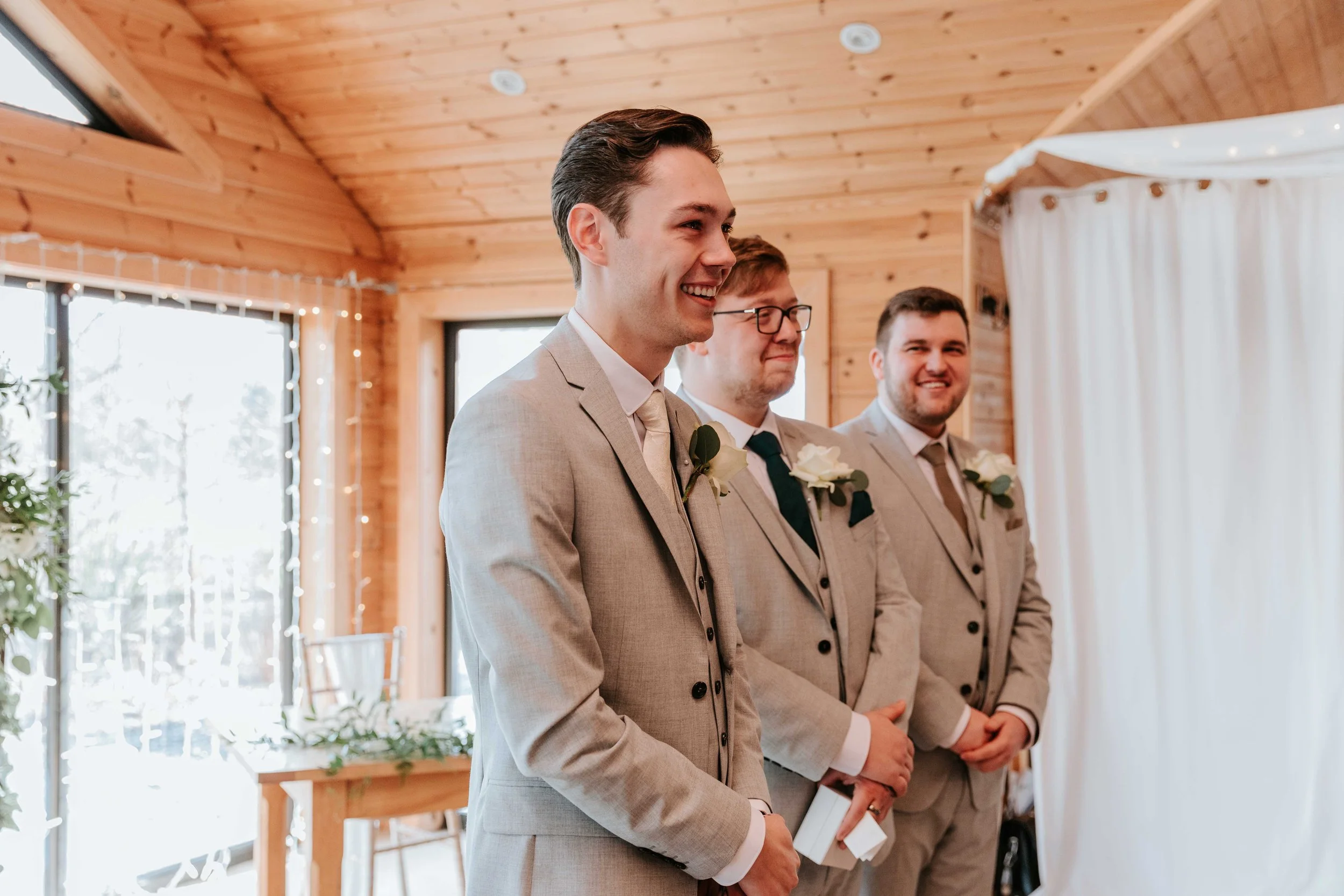 STYAL LODGE WINTER WEDDING  (39).JPG