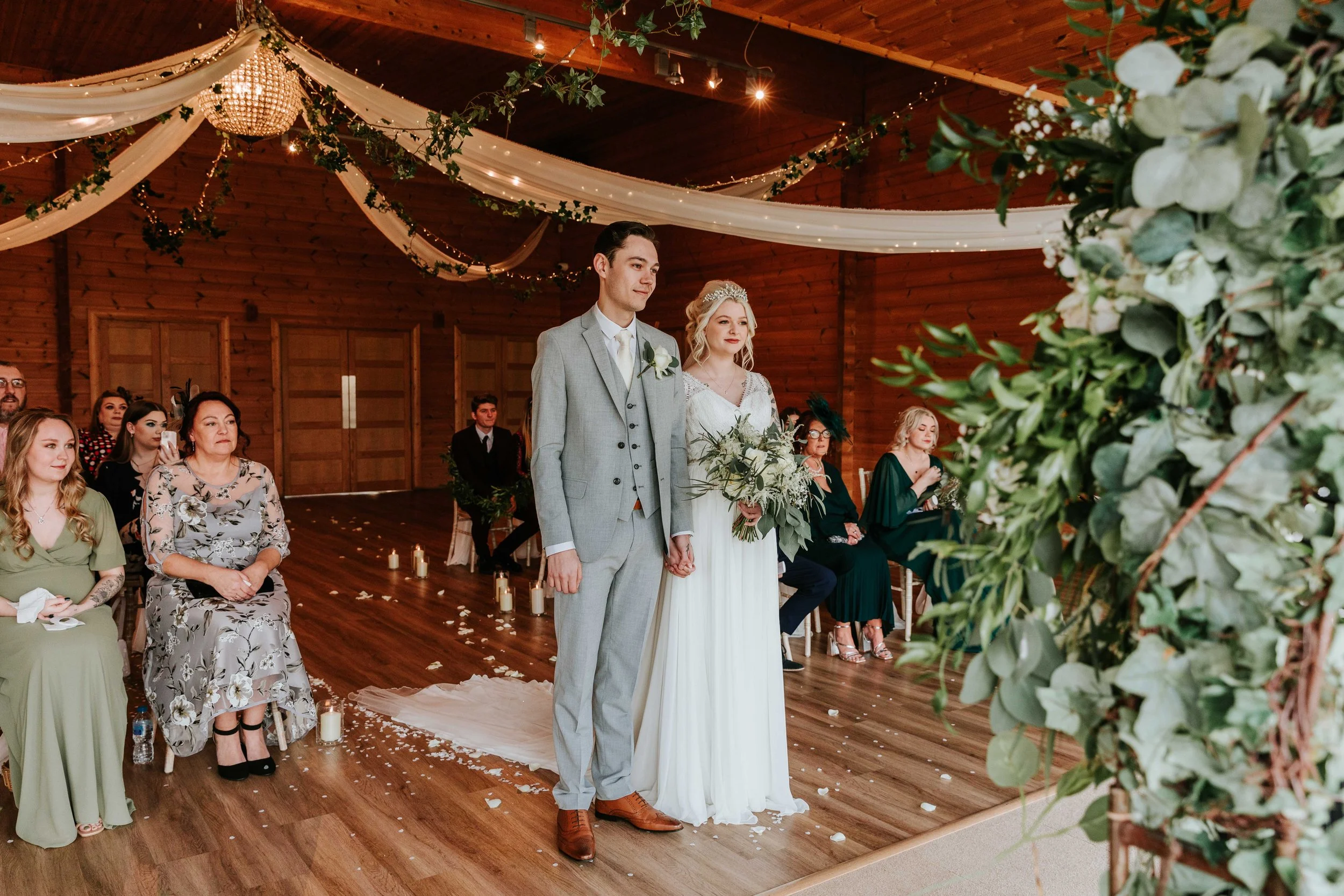 STYAL LODGE WINTER WEDDING  (45).JPG