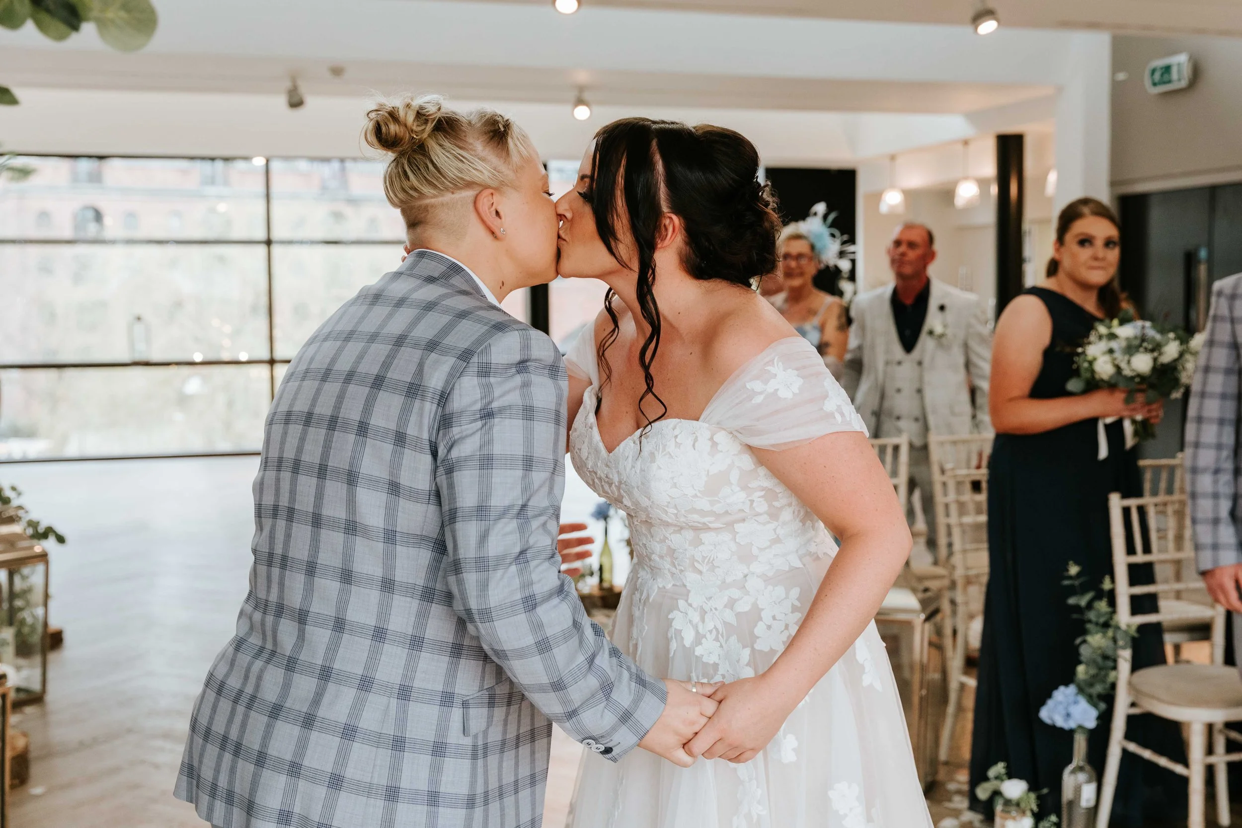 MIRANDA&LEAH (22).JPG