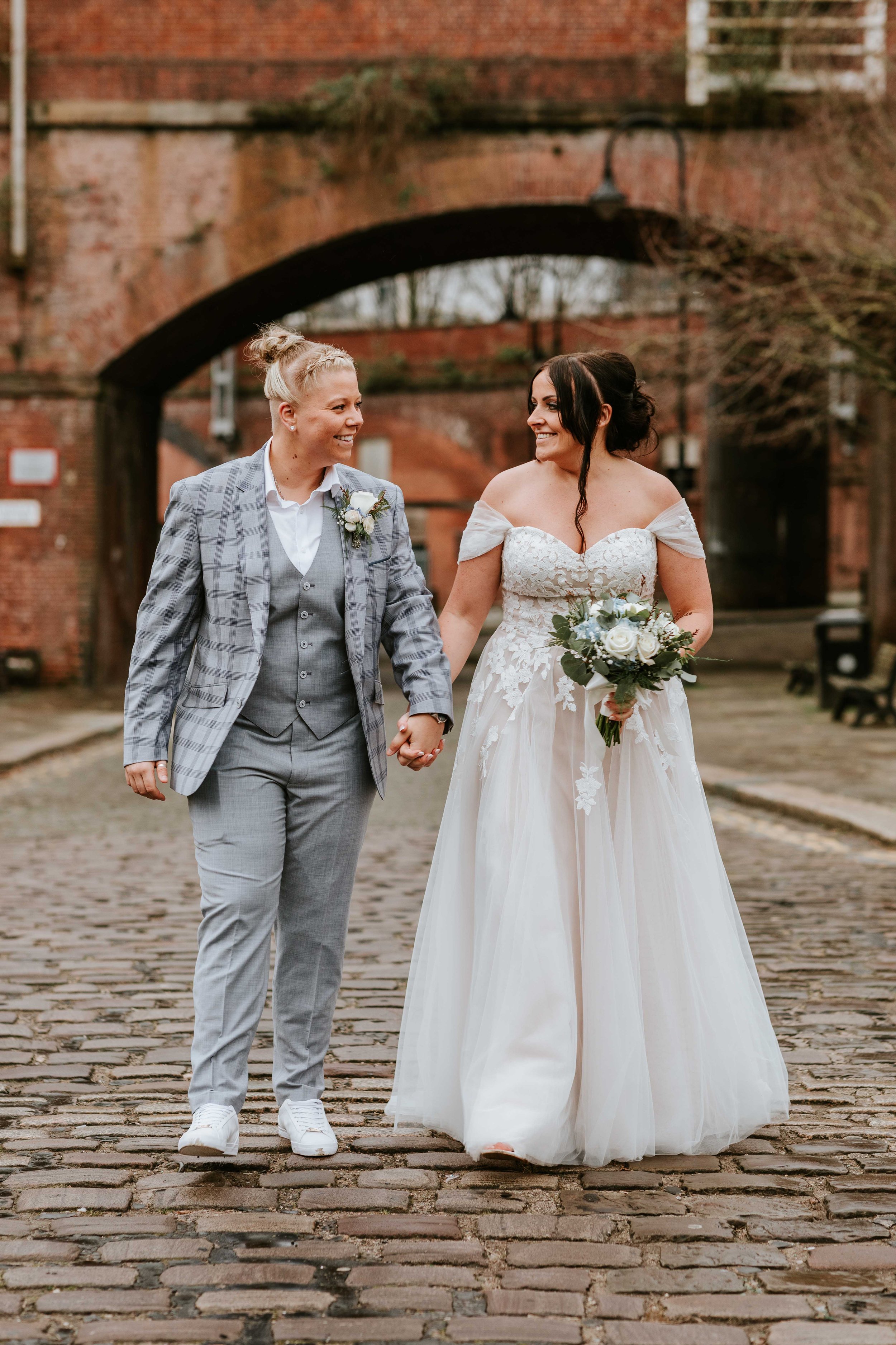 MIRANDA&LEAH (42).JPG