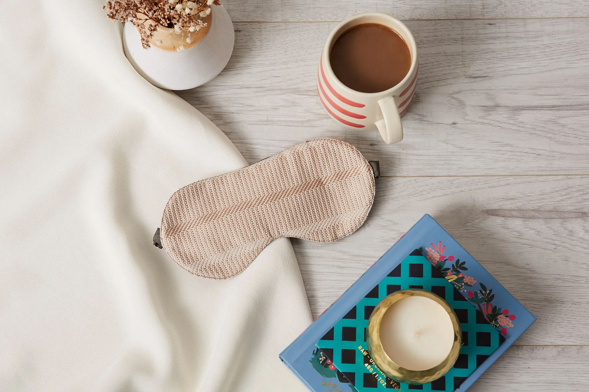 ByCecil_Millwoven_Silk_Eye_Mask_Blush Stripe.jpg
