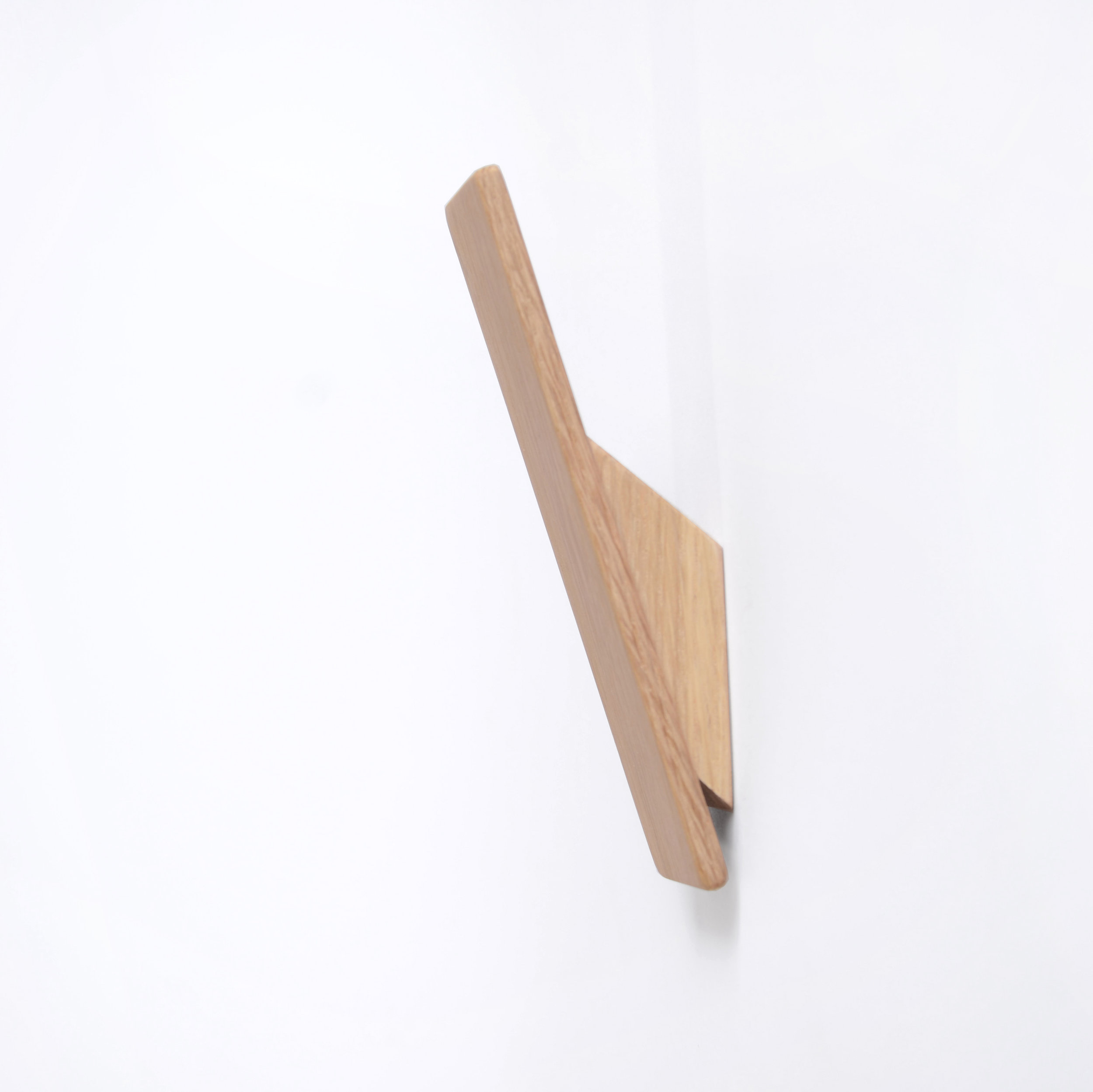 oak wall hook 1.jpg