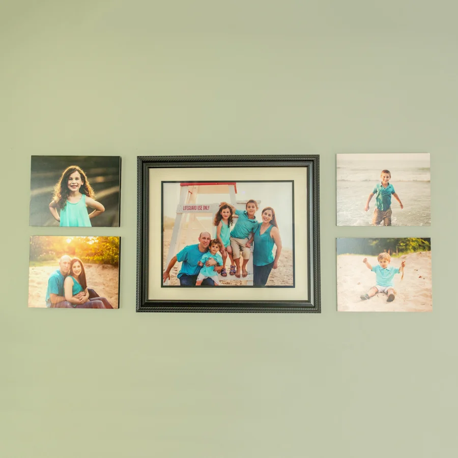 NicolaLevinePhotography_DeerfieldFamilyphotographer, ChicagoFamilyPhotographer, LincolnshireFamilyPhotographer, HighlandParkfamilyphotographer, Northshorefamilyphotographer, LongGrovephotographerLG9A5459-1 Squarecrop.jpg