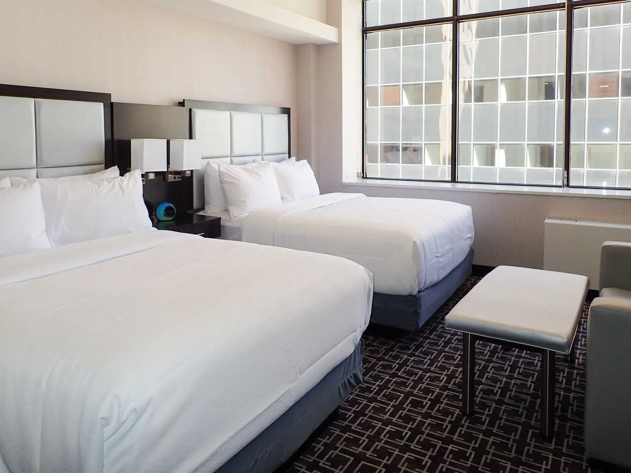 2 Queen Suite Window Luminn.jpg