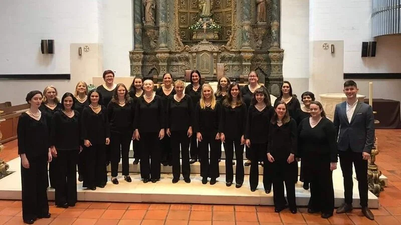 A female voice choir from Dublin has taken first place at a prestigious choral festival in Portugal.
