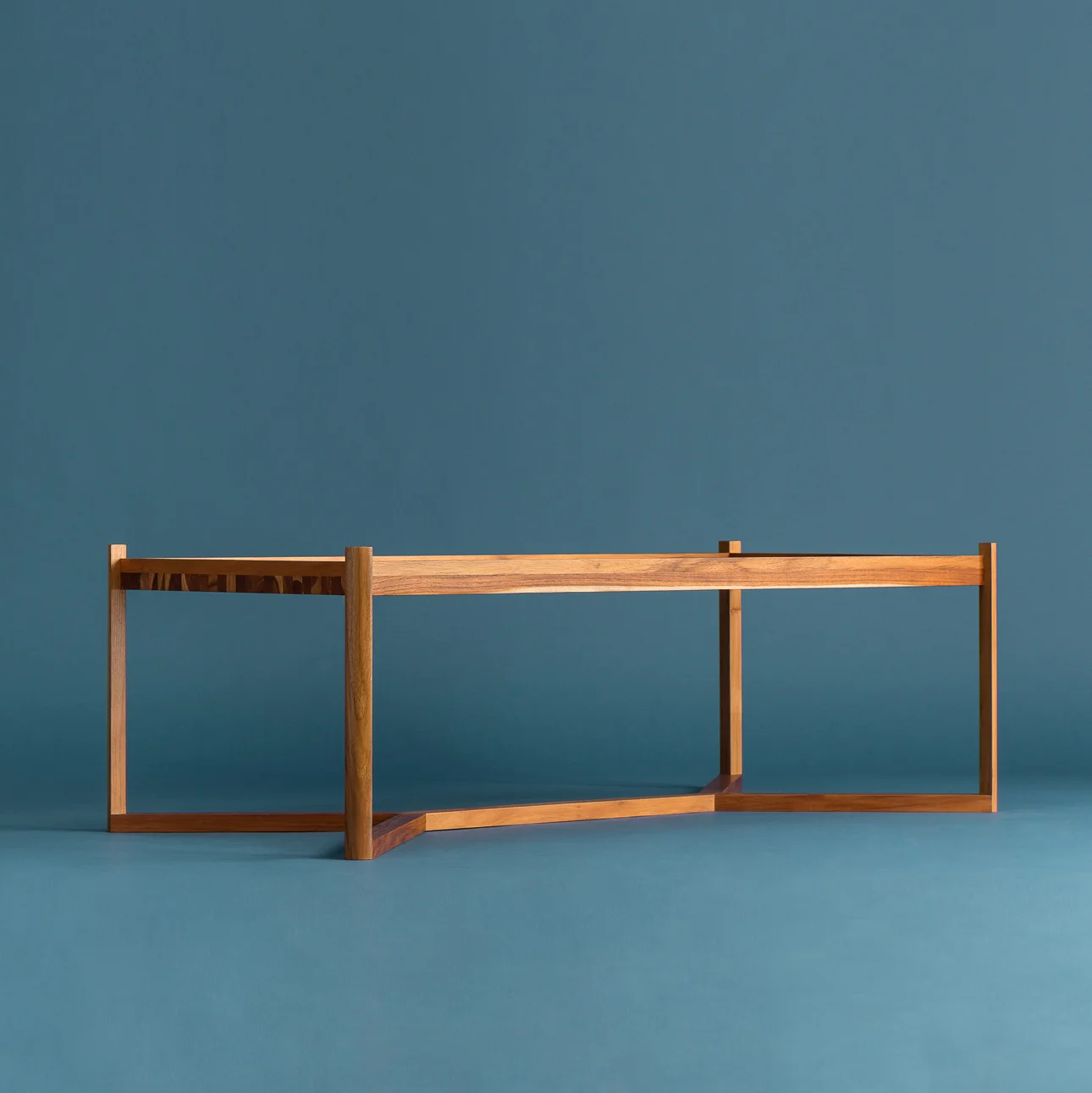 olivia-coffetable4.jpg