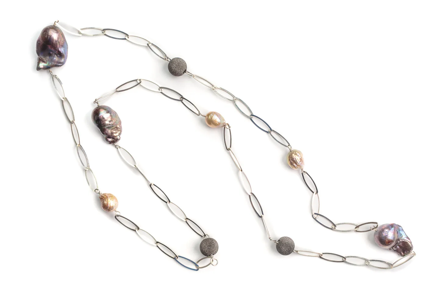 Product+-+Pearls+and+stone+chain+001.jpg
