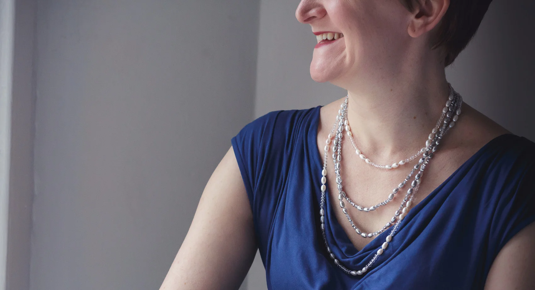 Ros - Pearls long 005.jpg