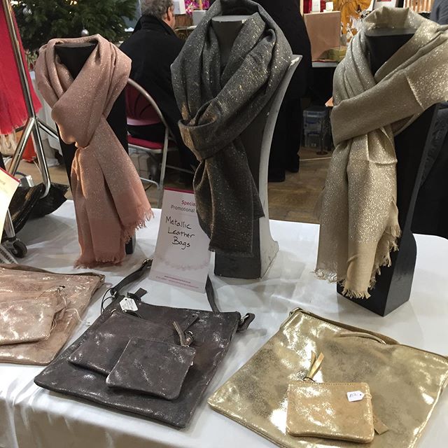 Sparkly scarves and metallic leather bags at the rocks collection in Cirencester today. Feeling festive🌲