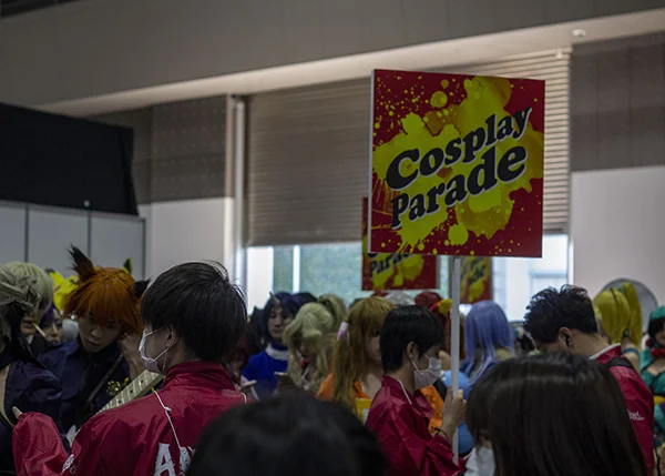 watch-the-cosplay-parade.jpg