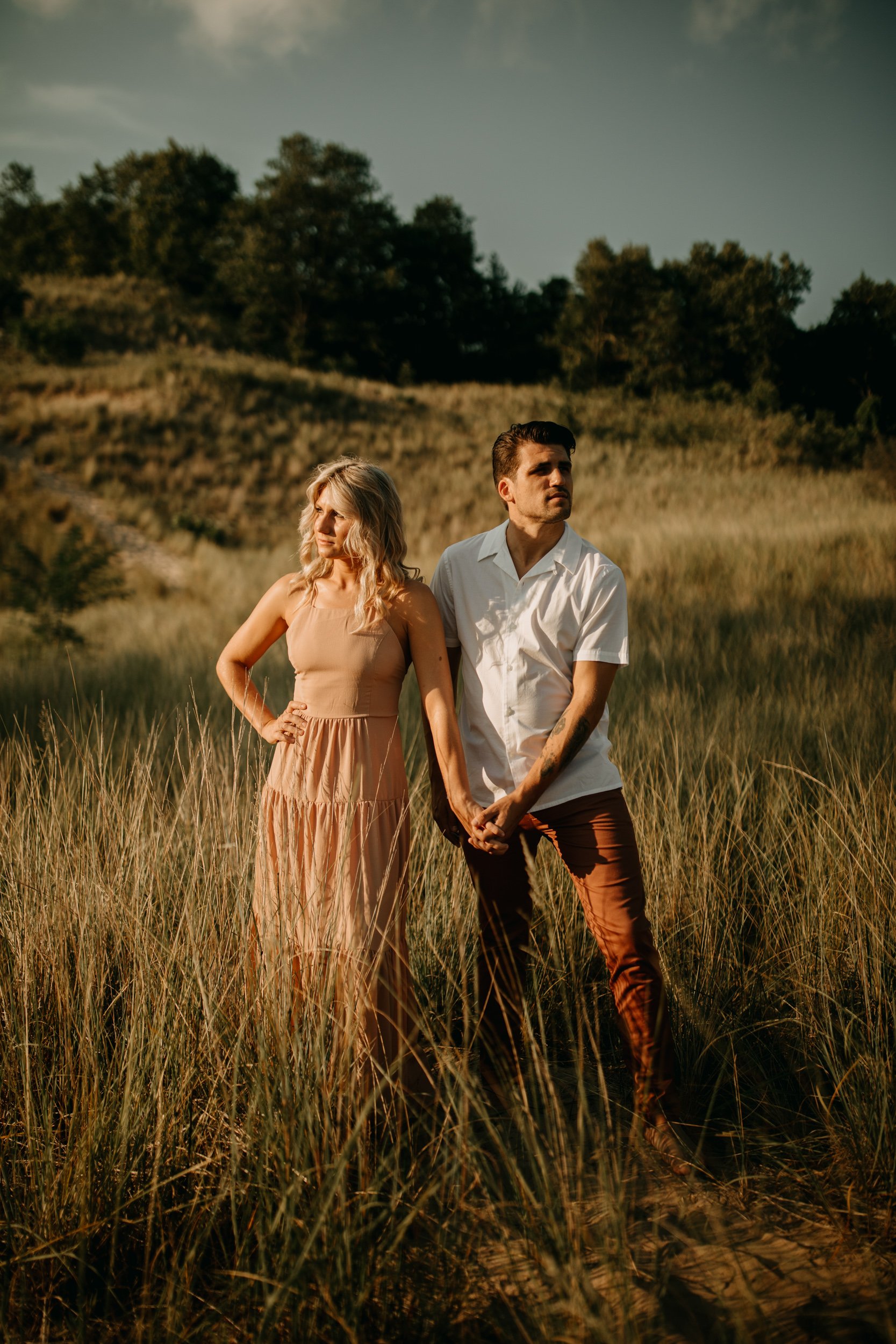 engagement-session-indiana-dunes-beach-northwest-michigan-city-carefree-lifestyle-fun-field-in-water-lake-2.jpg