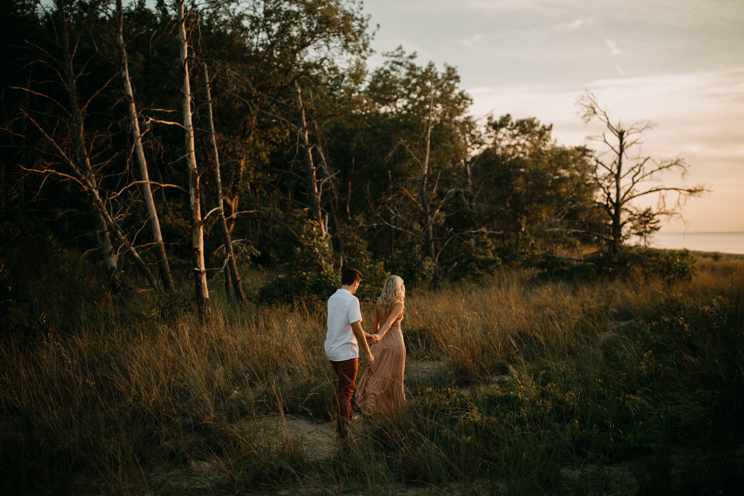 engagement-session-indiana-dunes-beach-northwest-michigan-city-carefree-lifestyle-fun-field-in-water-lake-20.jpg