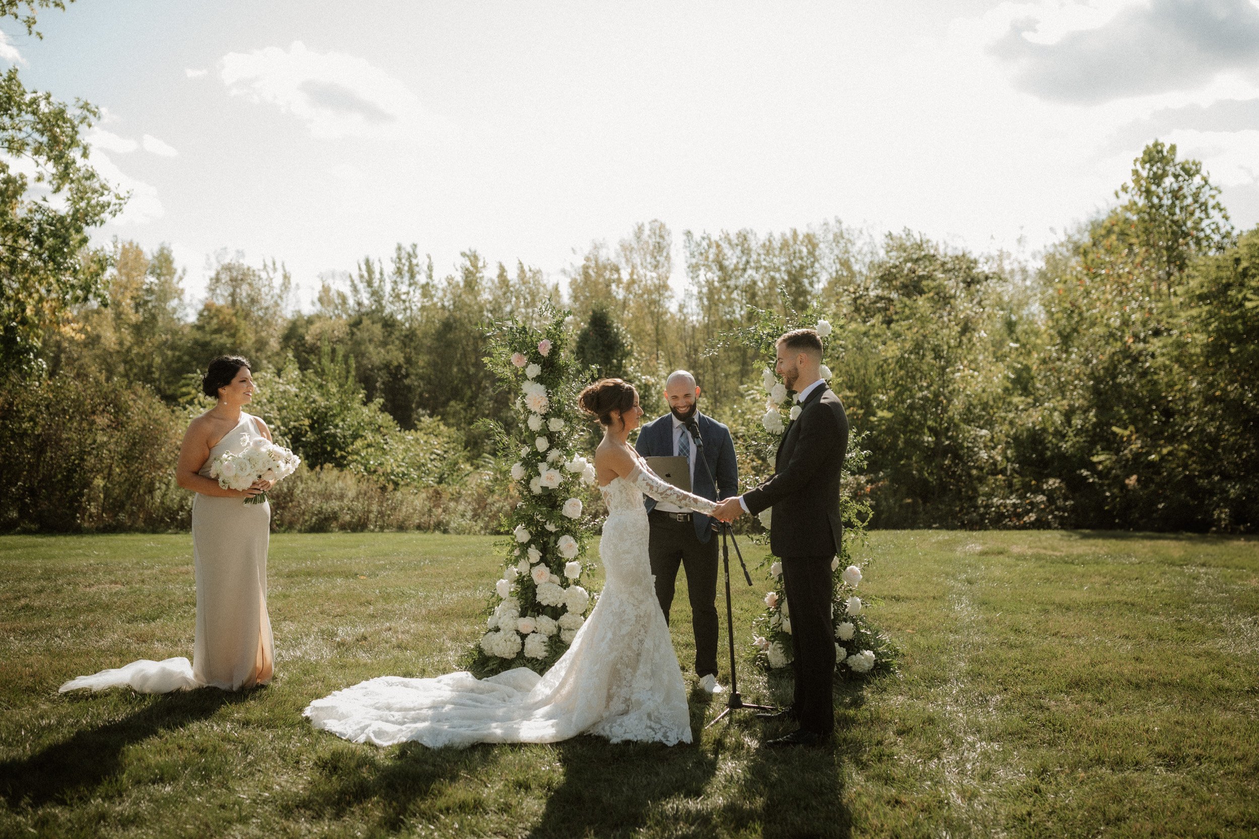 mustard seed gardens indy indianapolis noblesville indiana wedding photographer bellagio florals something blue stylists-43.jpg