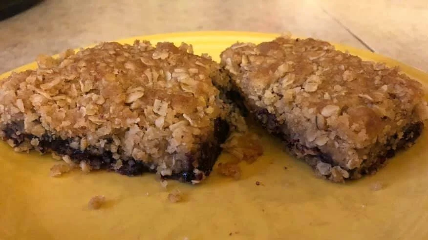 Almost Heaven Black Raspberry™ Oatmeal Bars