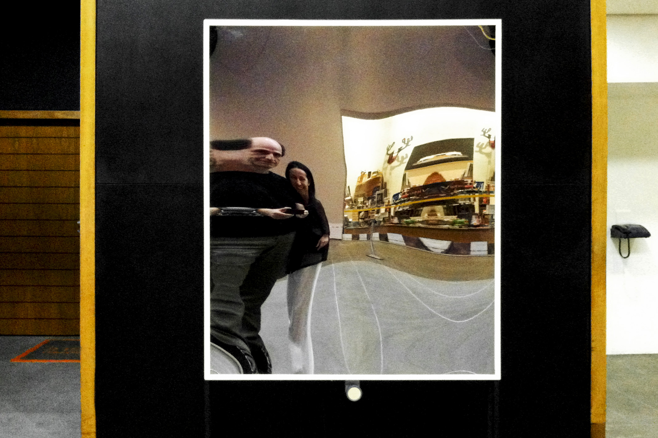    mirror | espelho    @ III mostra 3m 2012   + expo  