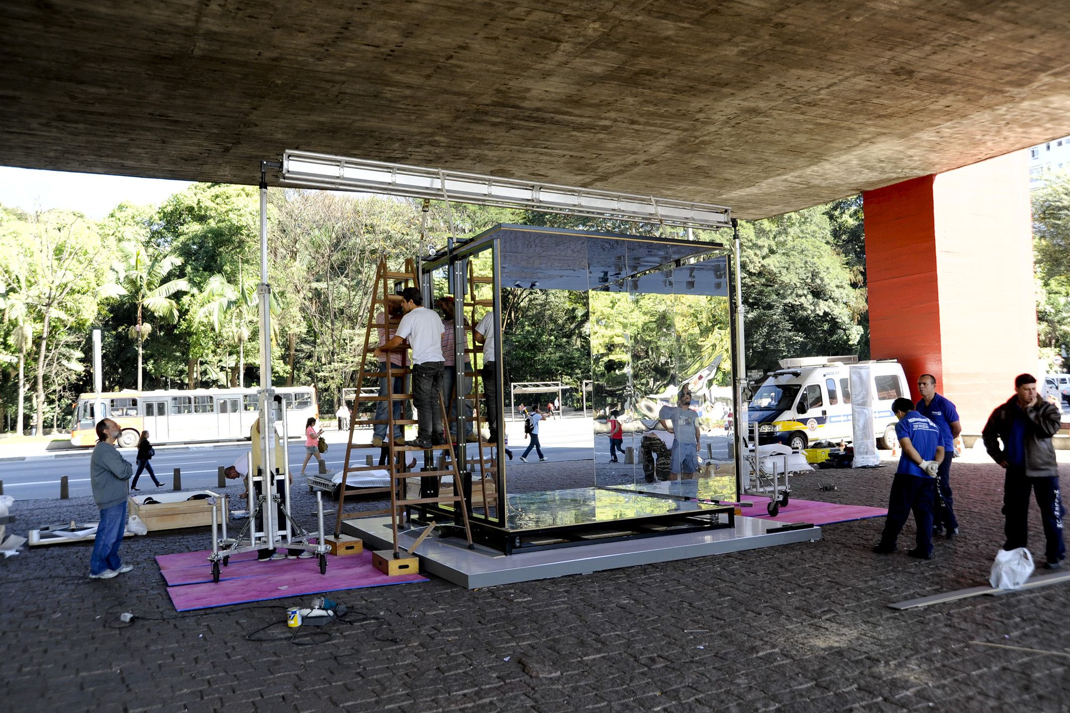    infinite cubed | infinito ao cubo    @ masp 2010   + expo  