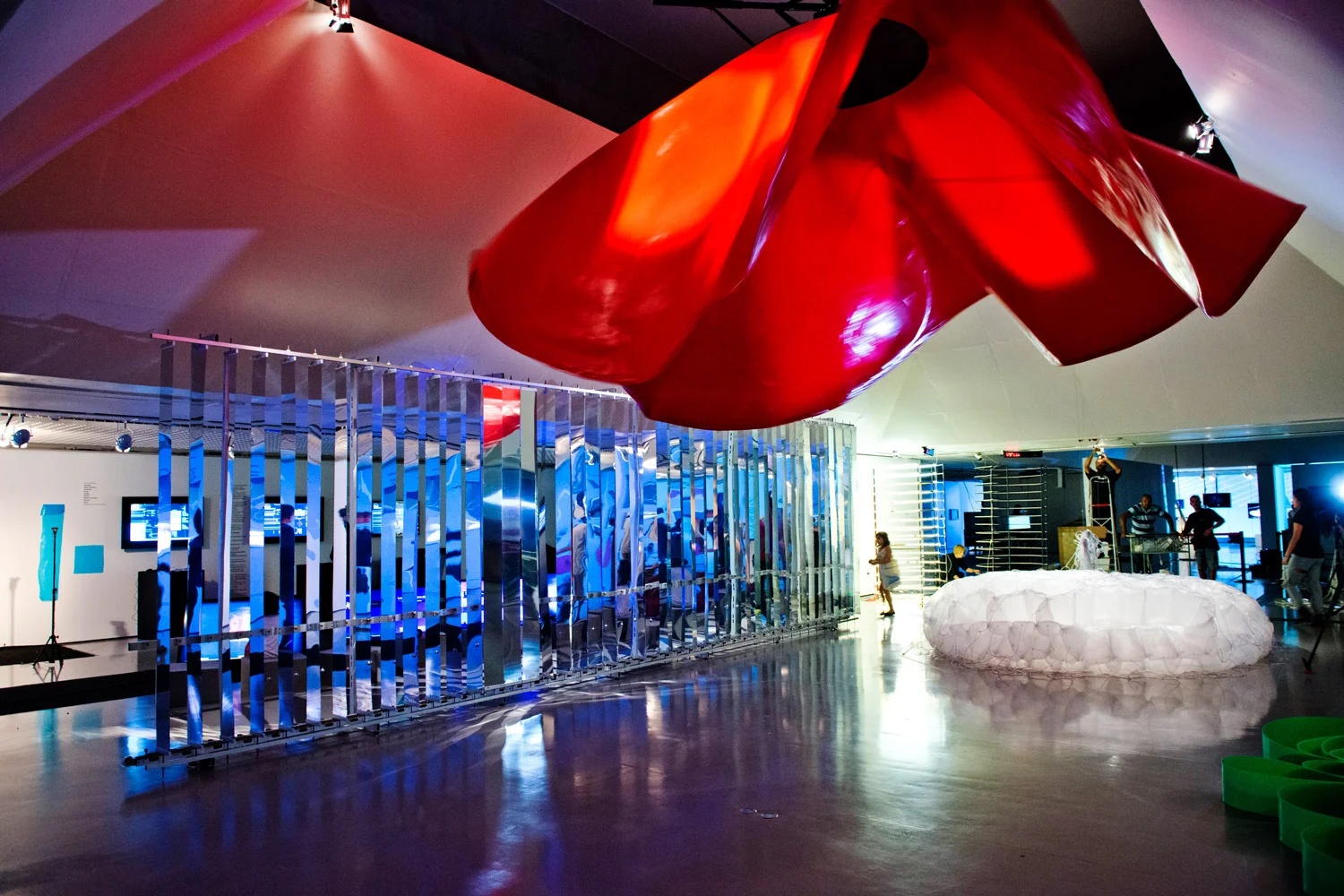    wall | parede    @ centro cultural da fiesp 2015   + expo  