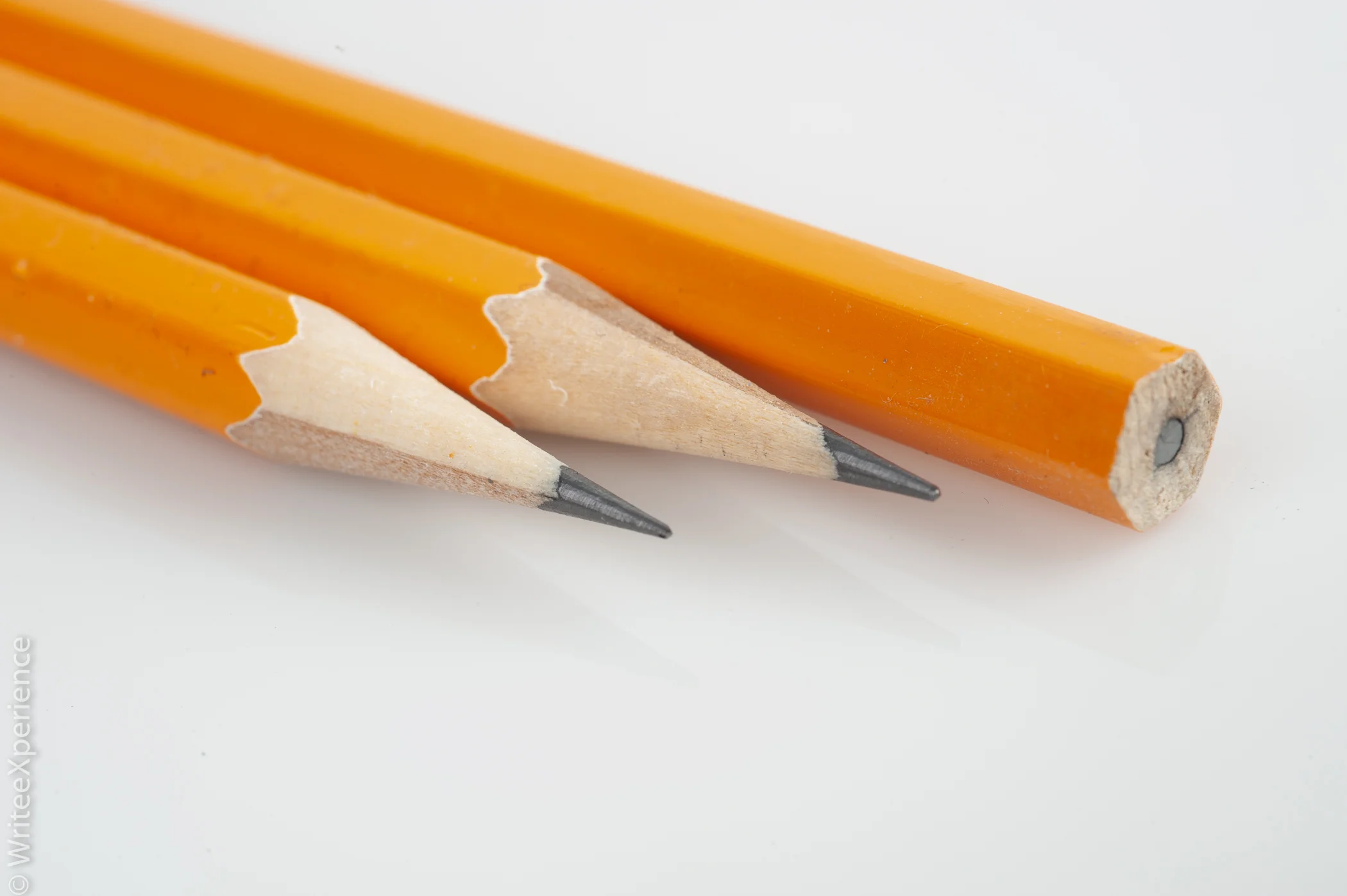 WriteeXperience-Amazon_Basic_Pencil-4.jpg