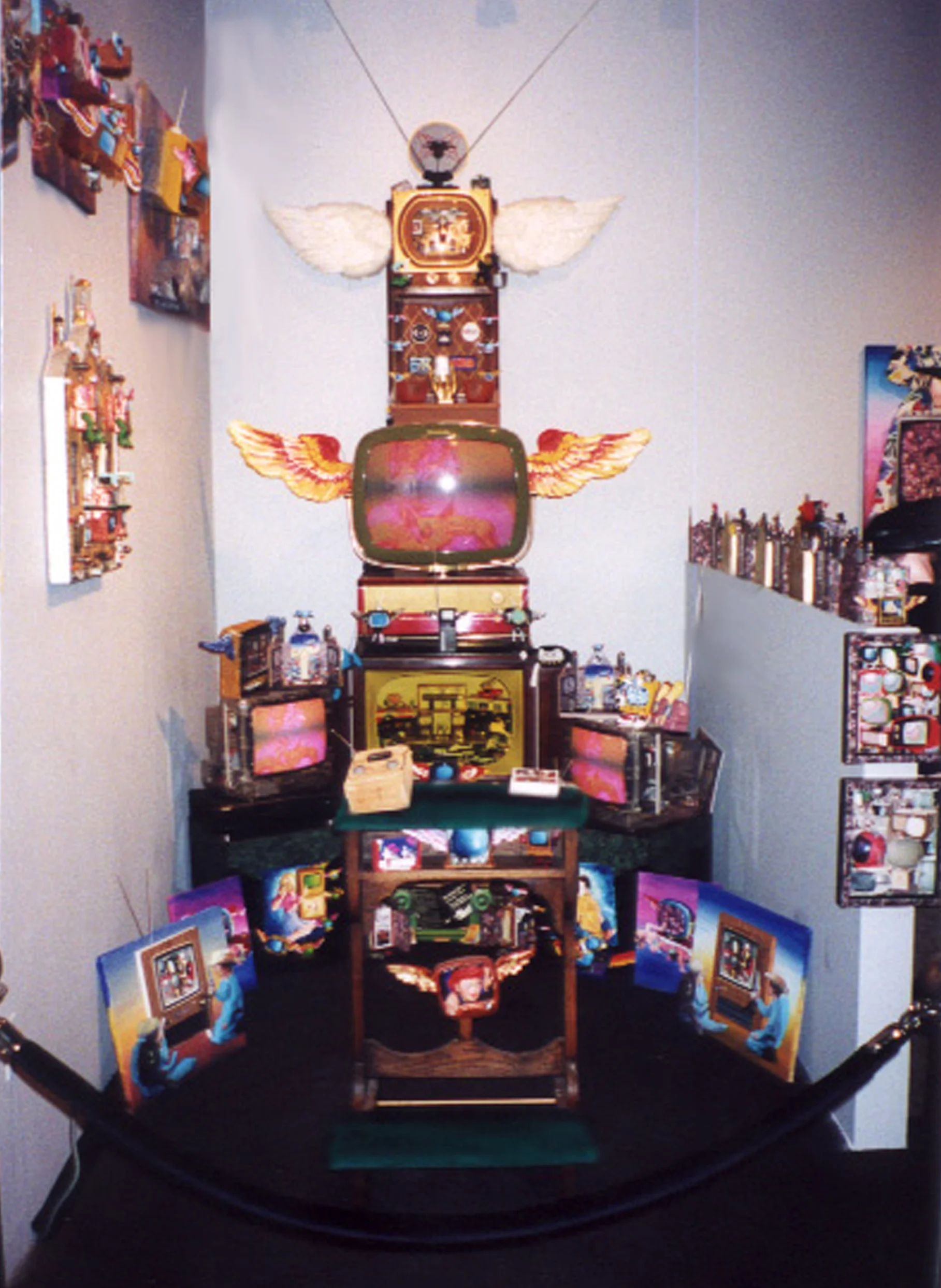 2 shrine 2001.jpg