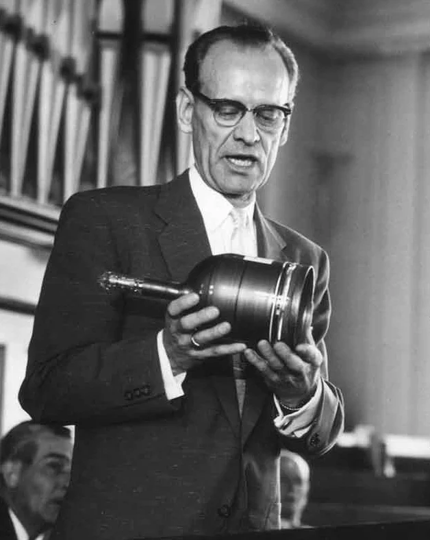 Farnsworth-Iatron_resize.jpg