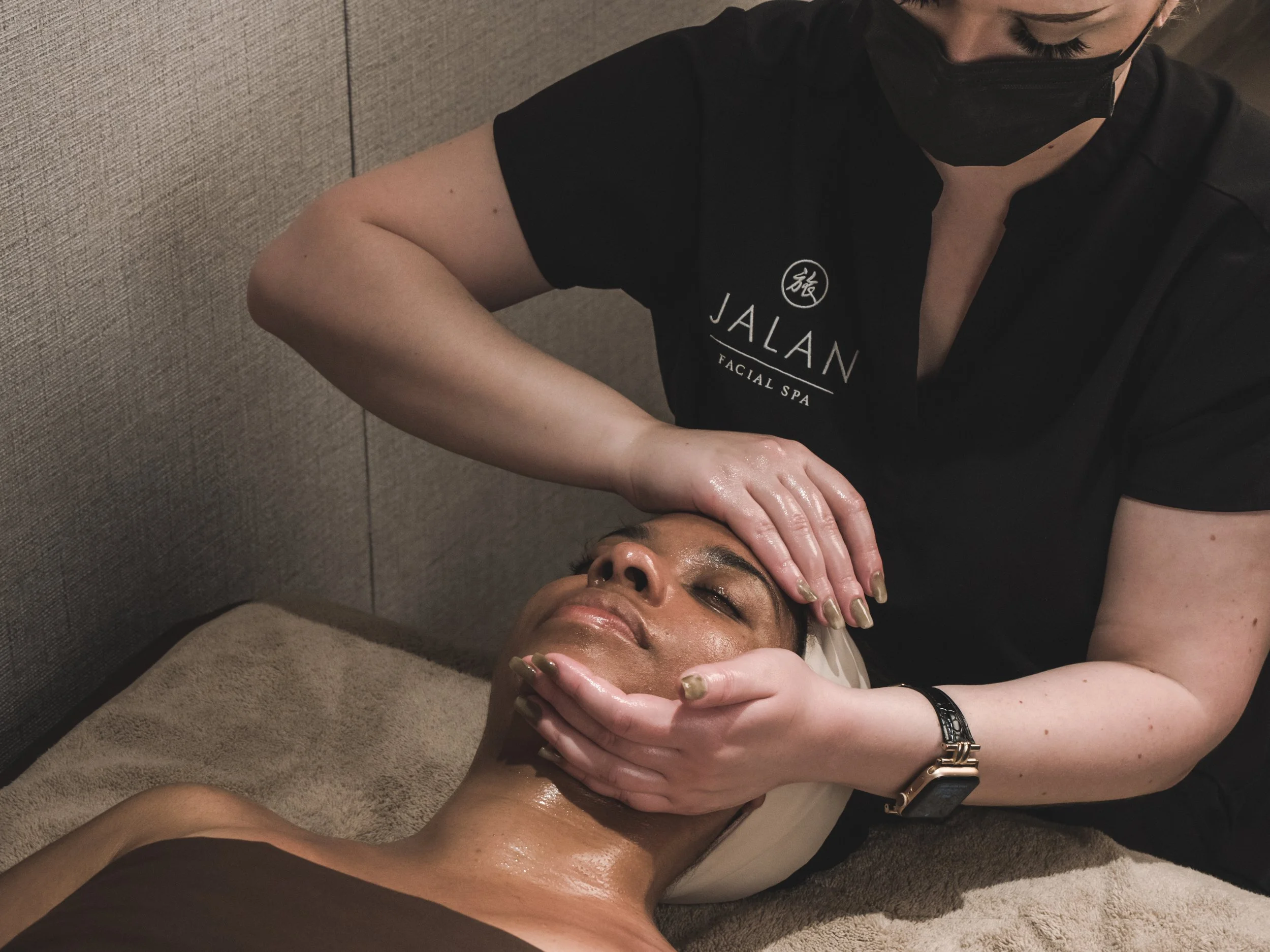 Which Facial Is Right for Your First Visit? A Guide for First-Timers at Jalan Facial Spa