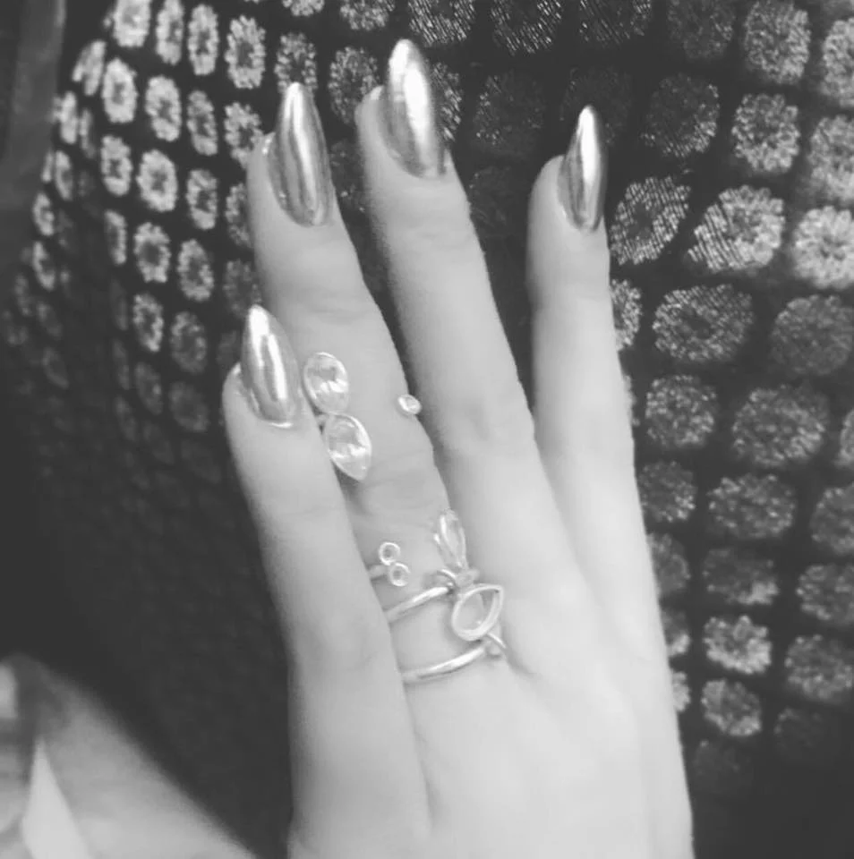 UNGRAVITY RING