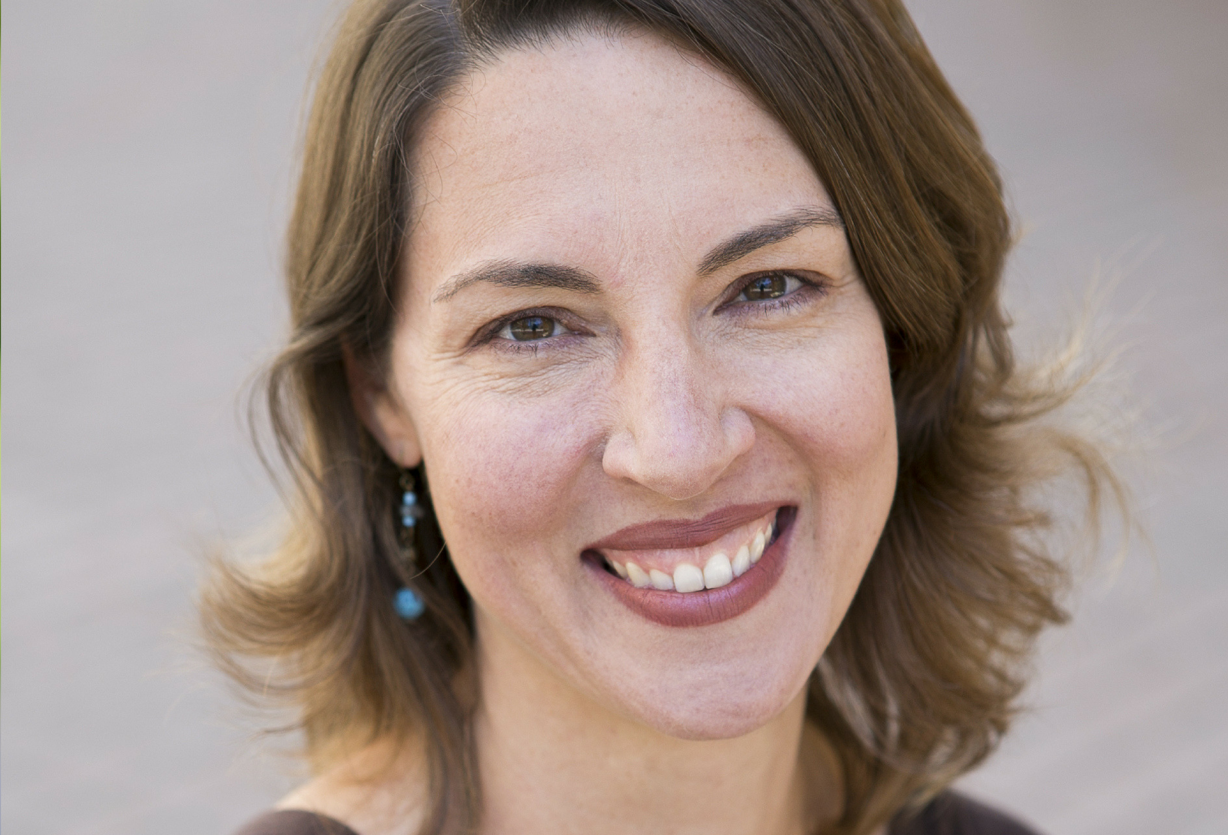 Episode Headshot - Dialogue Lab Podcast (1).png
