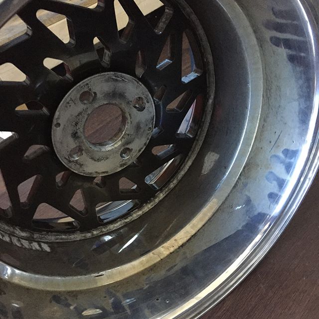 Set of 16" WCI wheels getting ready for a new look!  Minor curb rash and a brushed finish with translucent grey powder coat over top. We noticed some defects  in the paint and wanted to give the customer another option.  Stay tuned!

@va_finishi