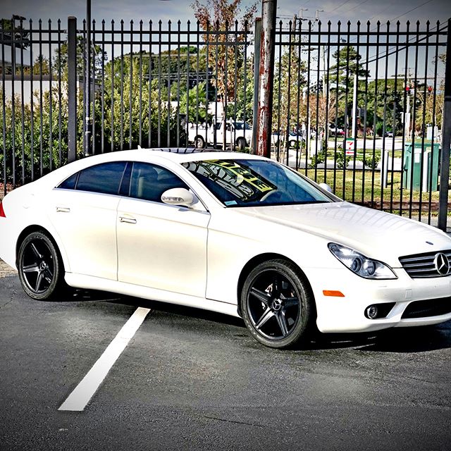 Job we did for a friend @757jeffro taking OEM wheels to the next level with matte black!  Car looks amazing!  Hit up @va_finishing for that new look you have been looking for.

#ceramicpolishing #powdercoating #matteblack #mercedesbenz #amg #aggressi