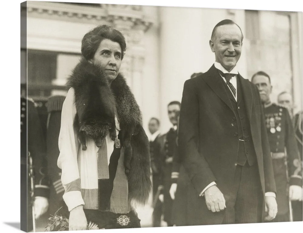 president-calvin-and-first-lady-grace-coolidge,2435469.jpg