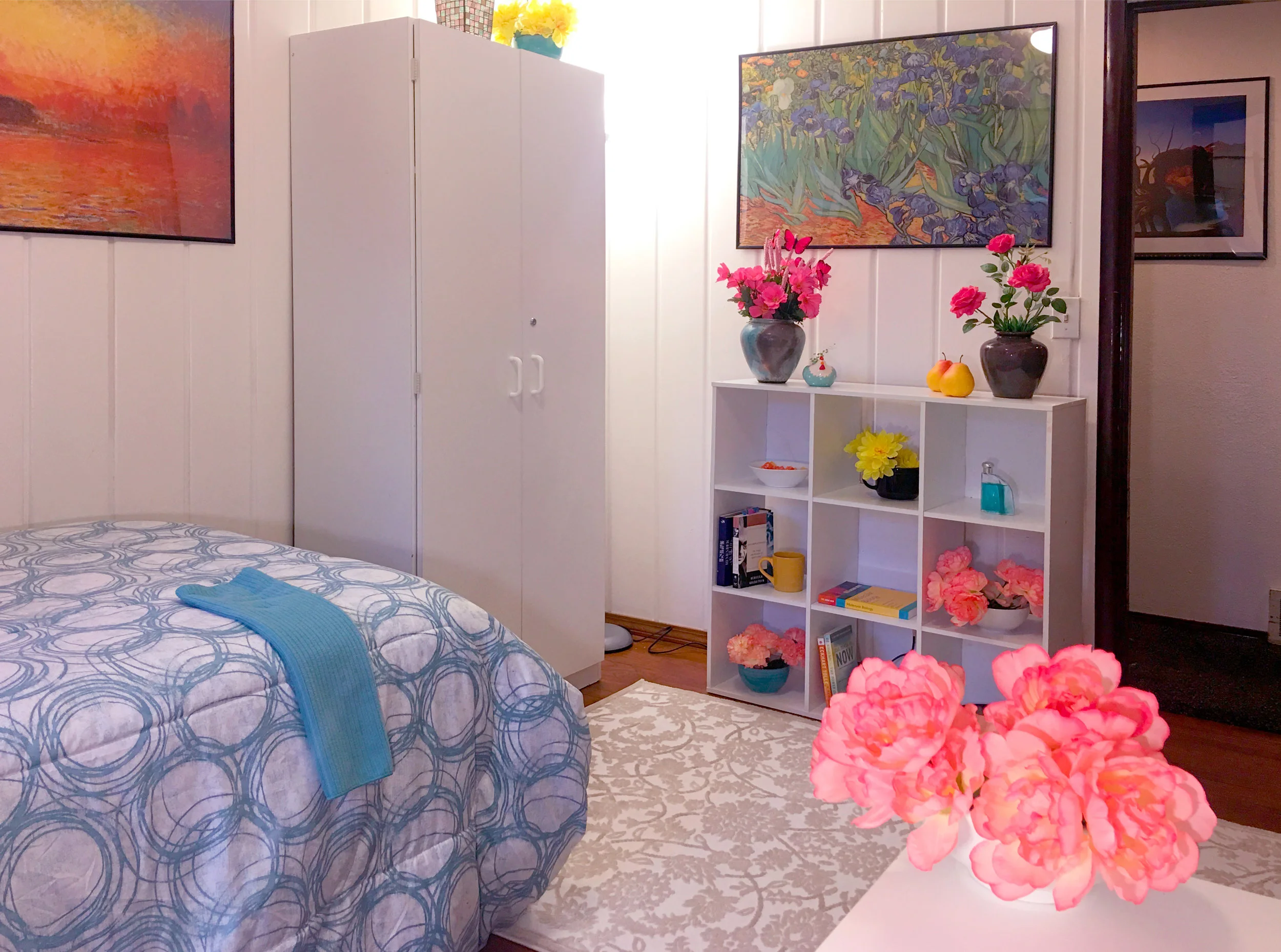 Room 01 IMG_3332 02.jpg