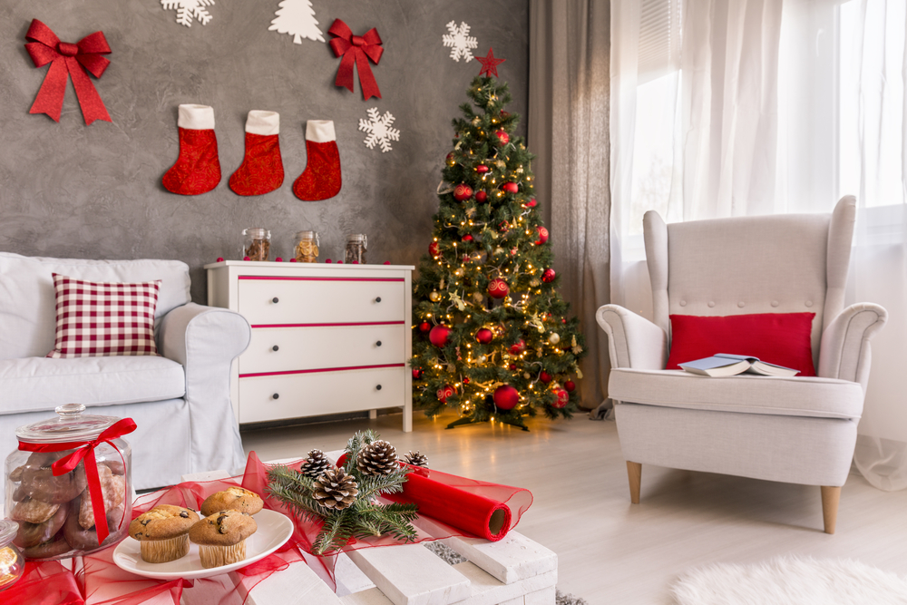 7 Cleaning Strategies to Get Your Home Holiday-Ready