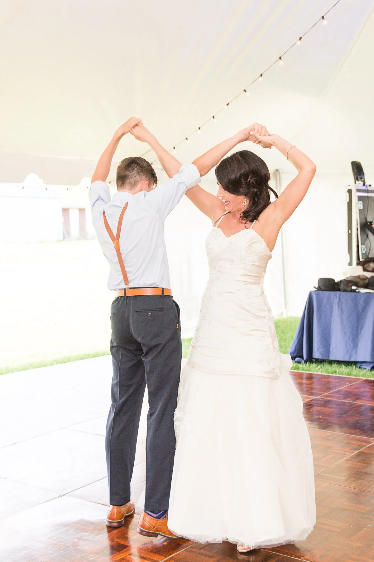 Appleton Wedding Photographer-10.jpg