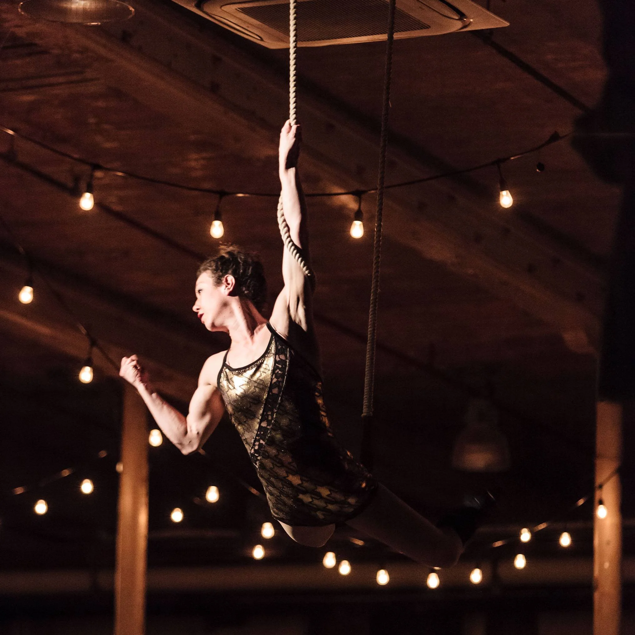 Pamela_Frisson_Trapeze.jpg
