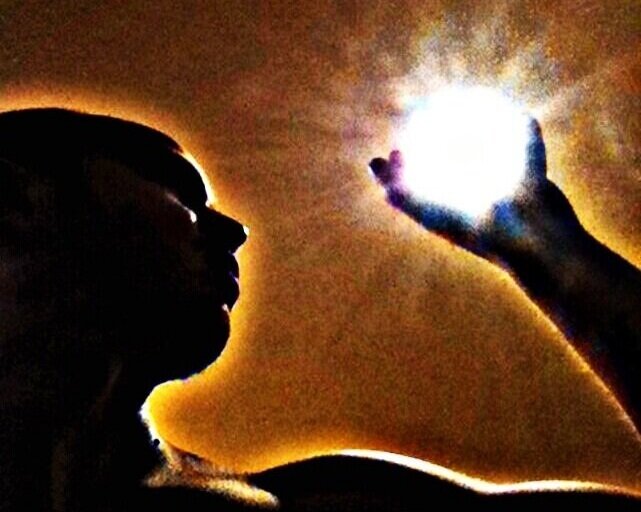 Wax Eloquent Orb Logo.JPG