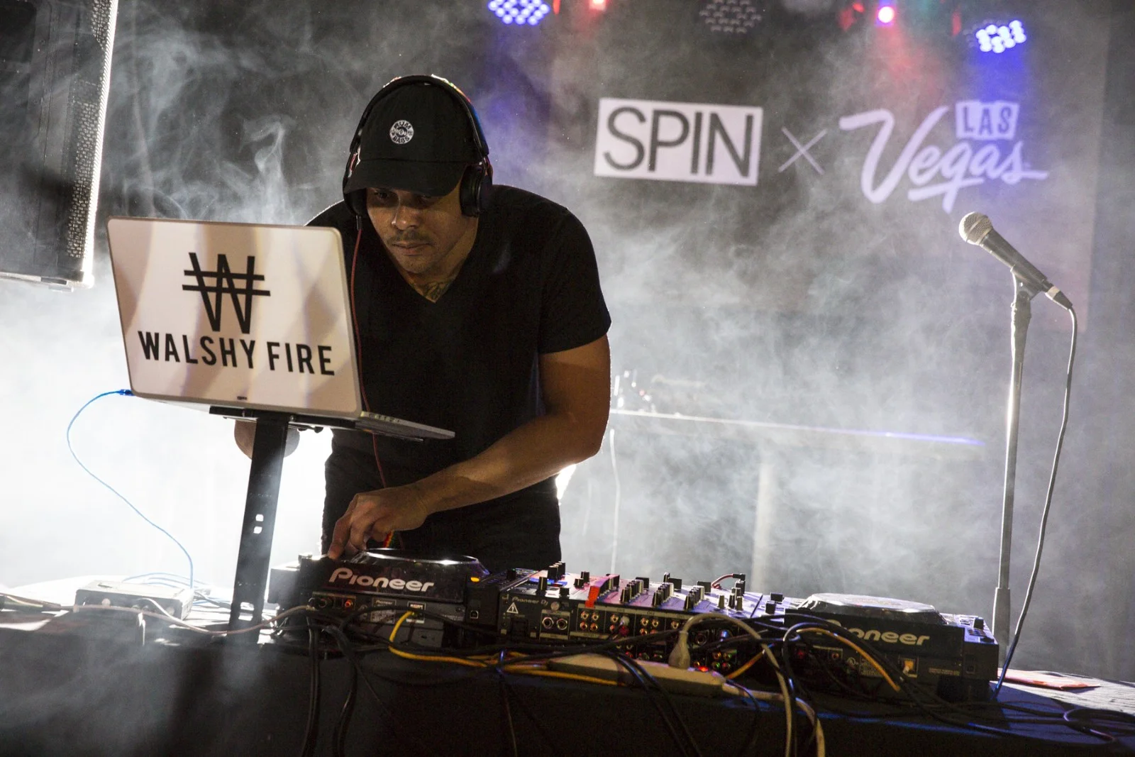 EVoake_SPIN_Vegas_2535-1494620729-1600x1067.jpg