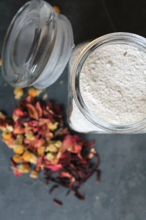 Flower Power Miracle Grains Facial Scrub