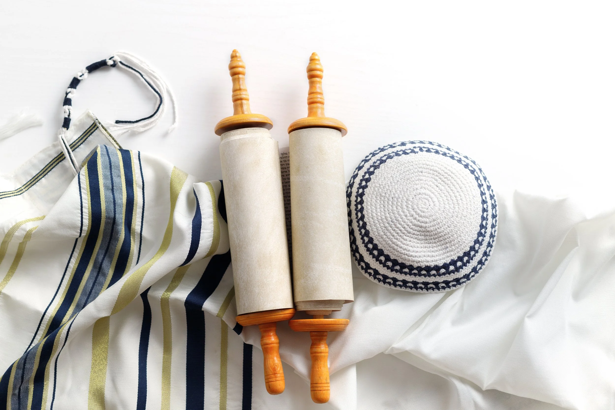 Simcha Torah: Back to Bereshit Bash