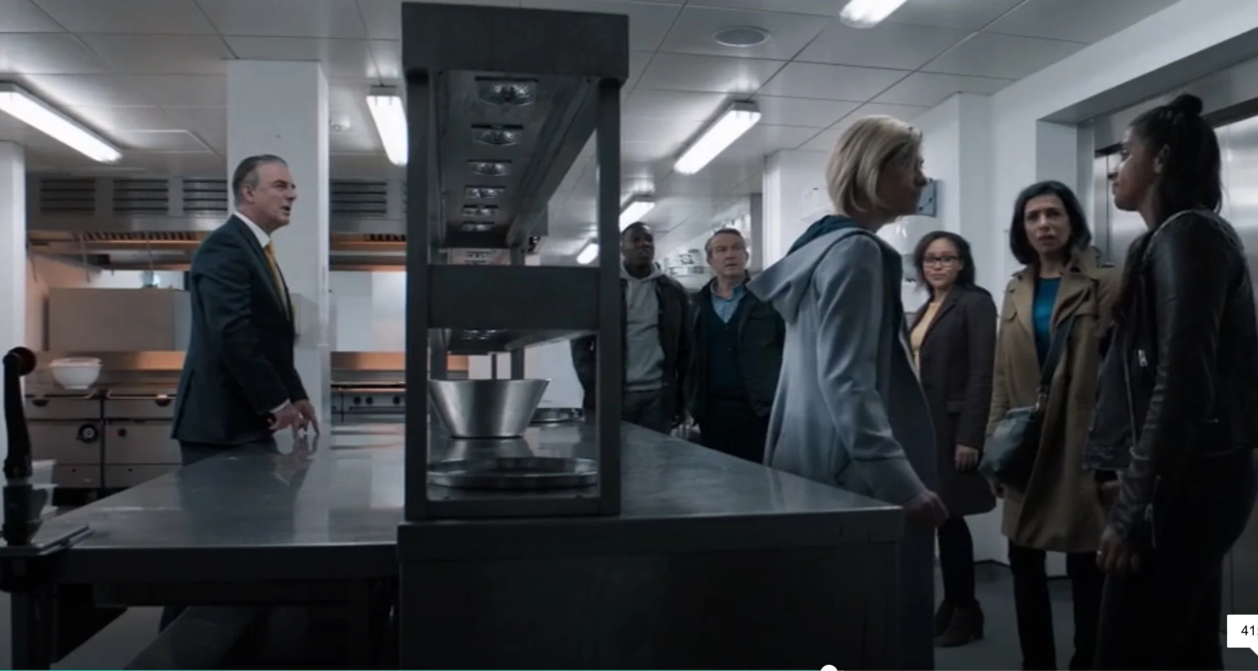 Can you spot the cinematic signifier being employed here?
